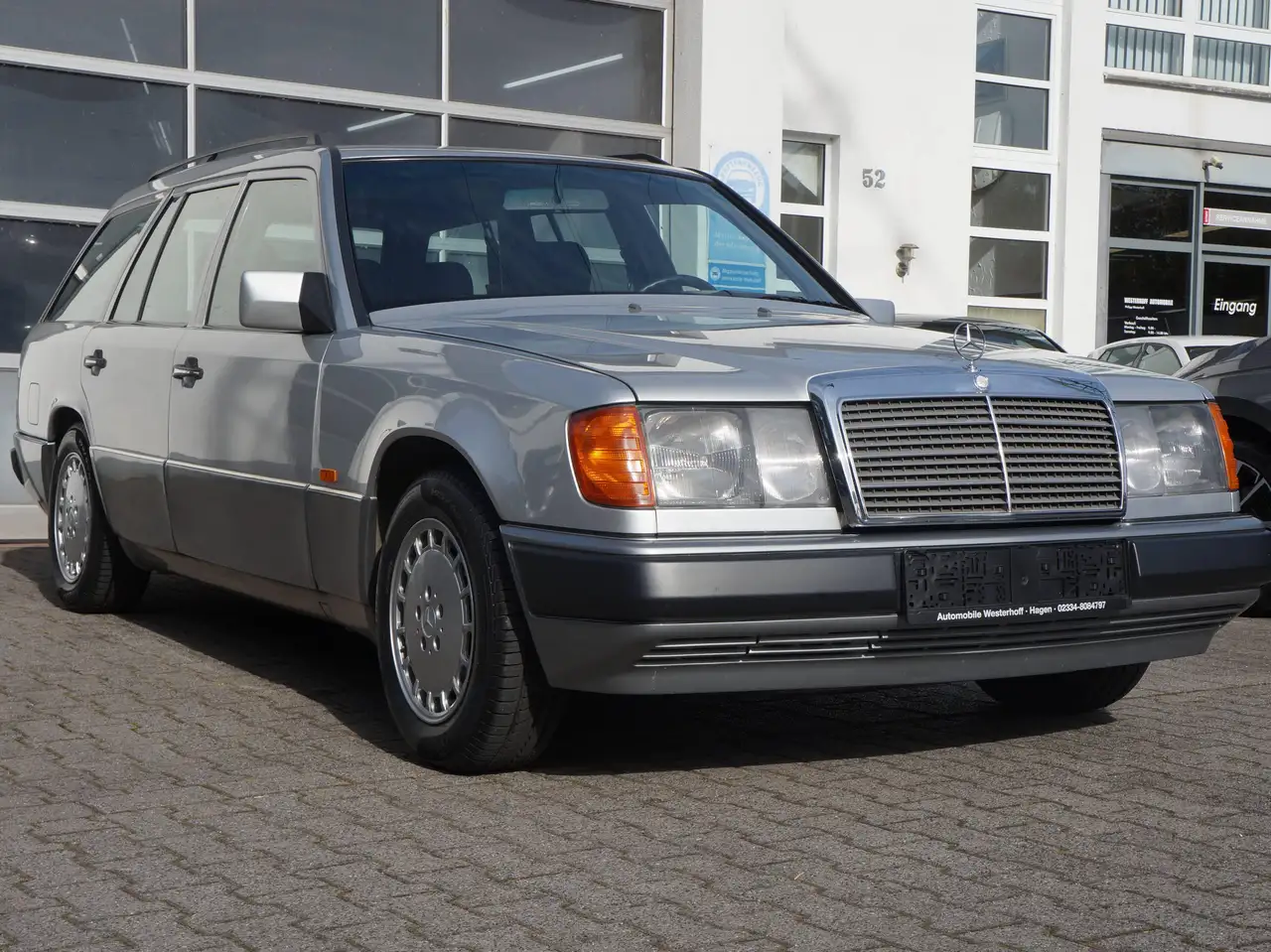 Mercedes-Benz 200 W124 200 TE, foto 1
