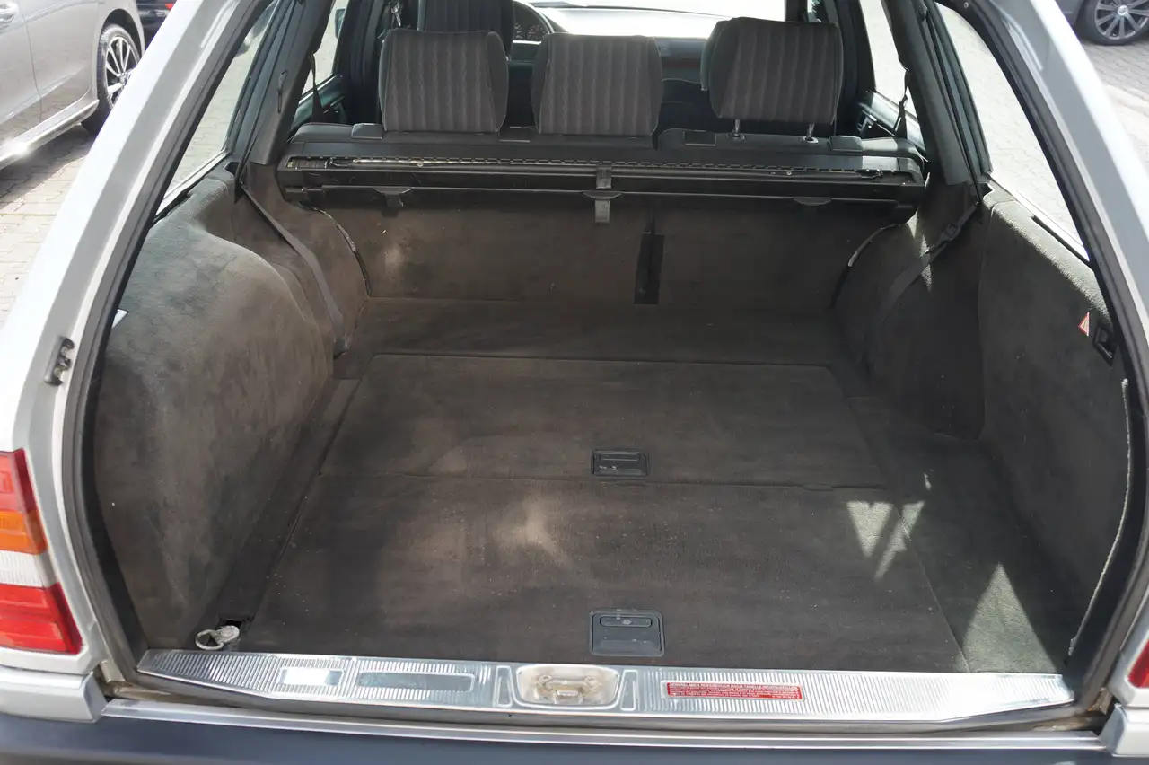Mercedes-Benz 200 W124 200 TE, foto 11
