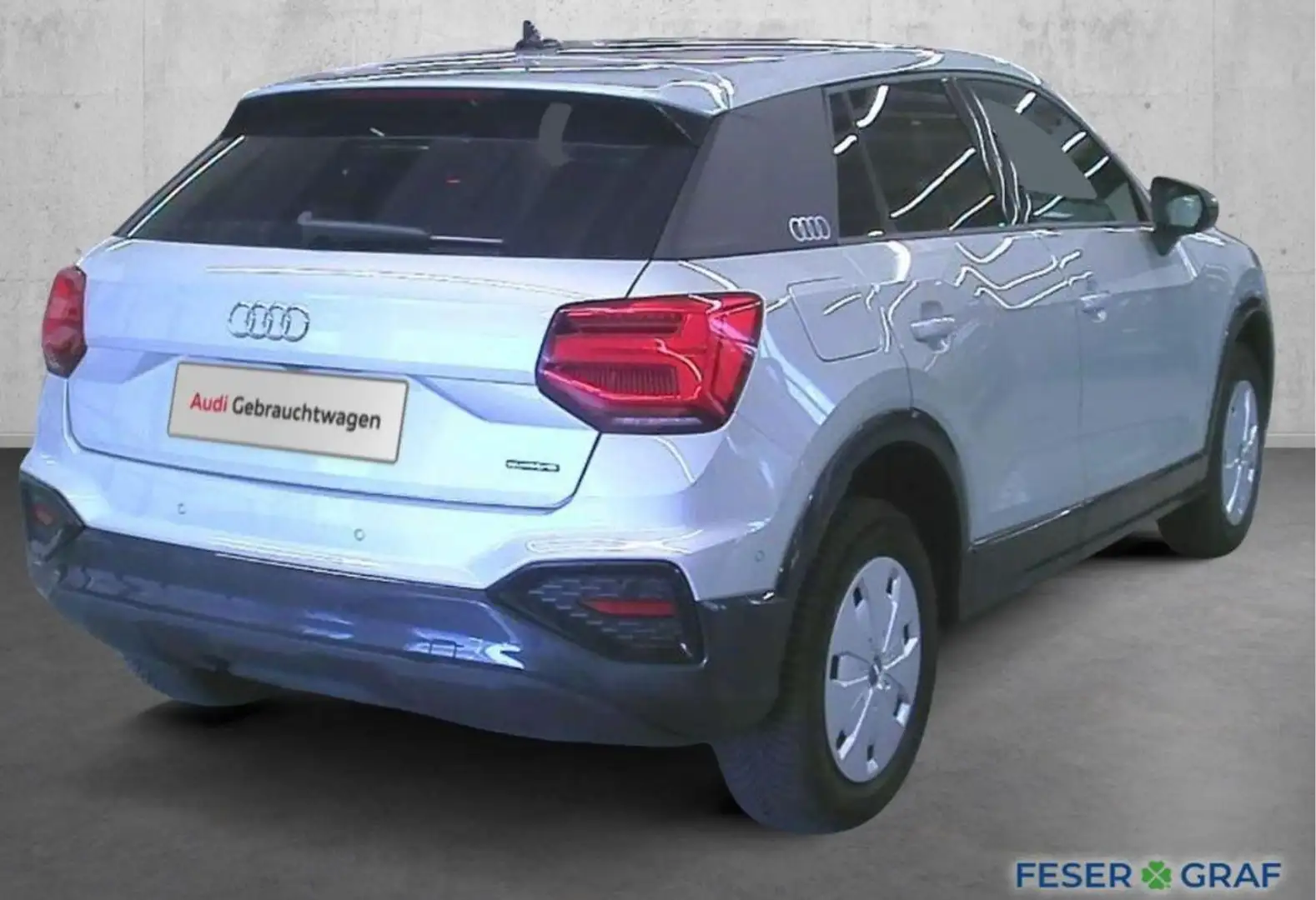 Audi Q2 adv 40 TFSI qu. S-tro. +Matrix+AHK+ACC+Standh Silber - 2