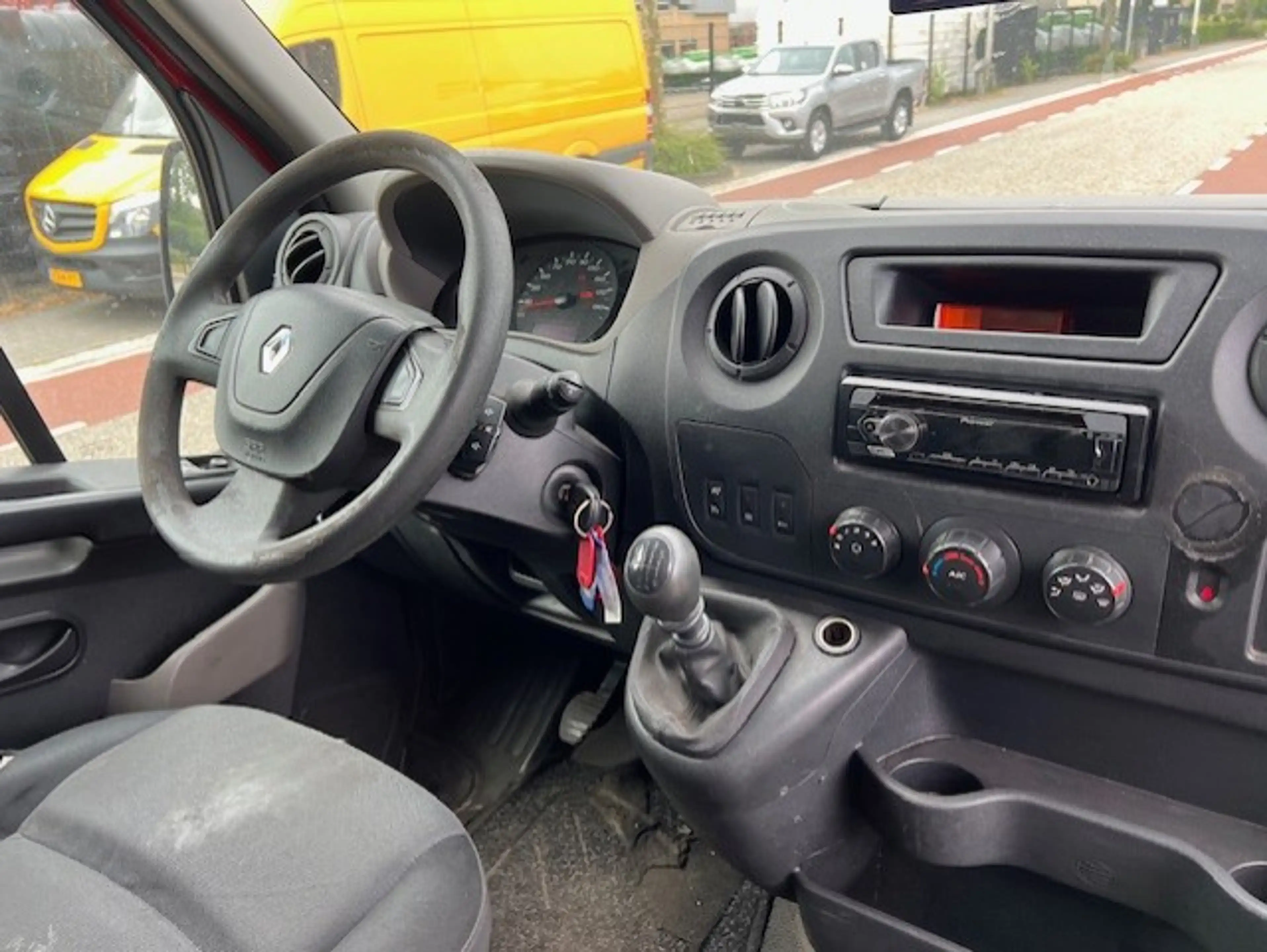 Renault Master T35 2.3 dCi 120KW KOFFER LAADKLEP LBW KLIMA AIRCO — photo 7