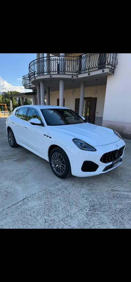 Maserati Grecale 2023