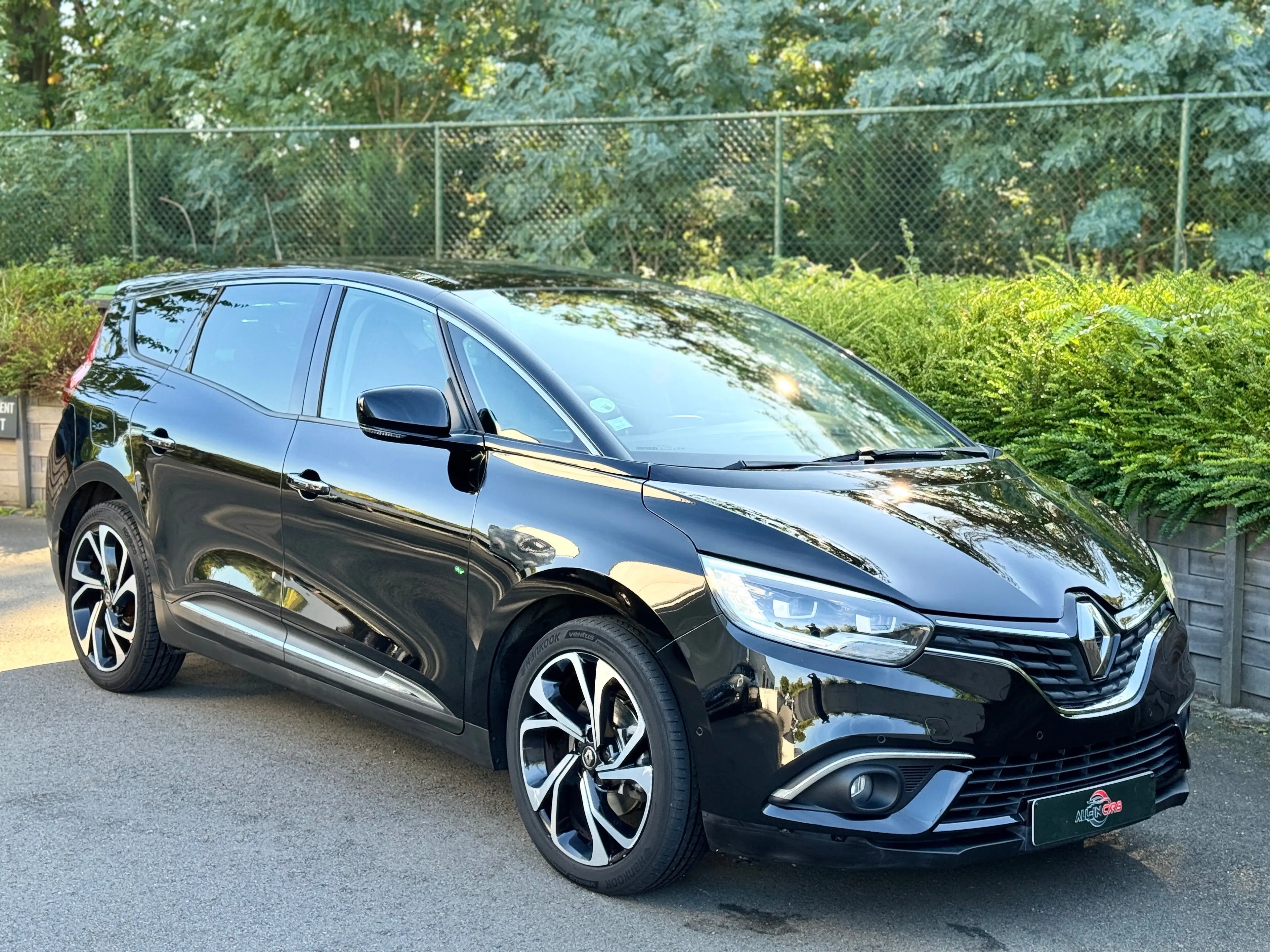 Renault Grand Scenic Grand Scénic 1.7 Blue dCi (EU6.2) — photo 6