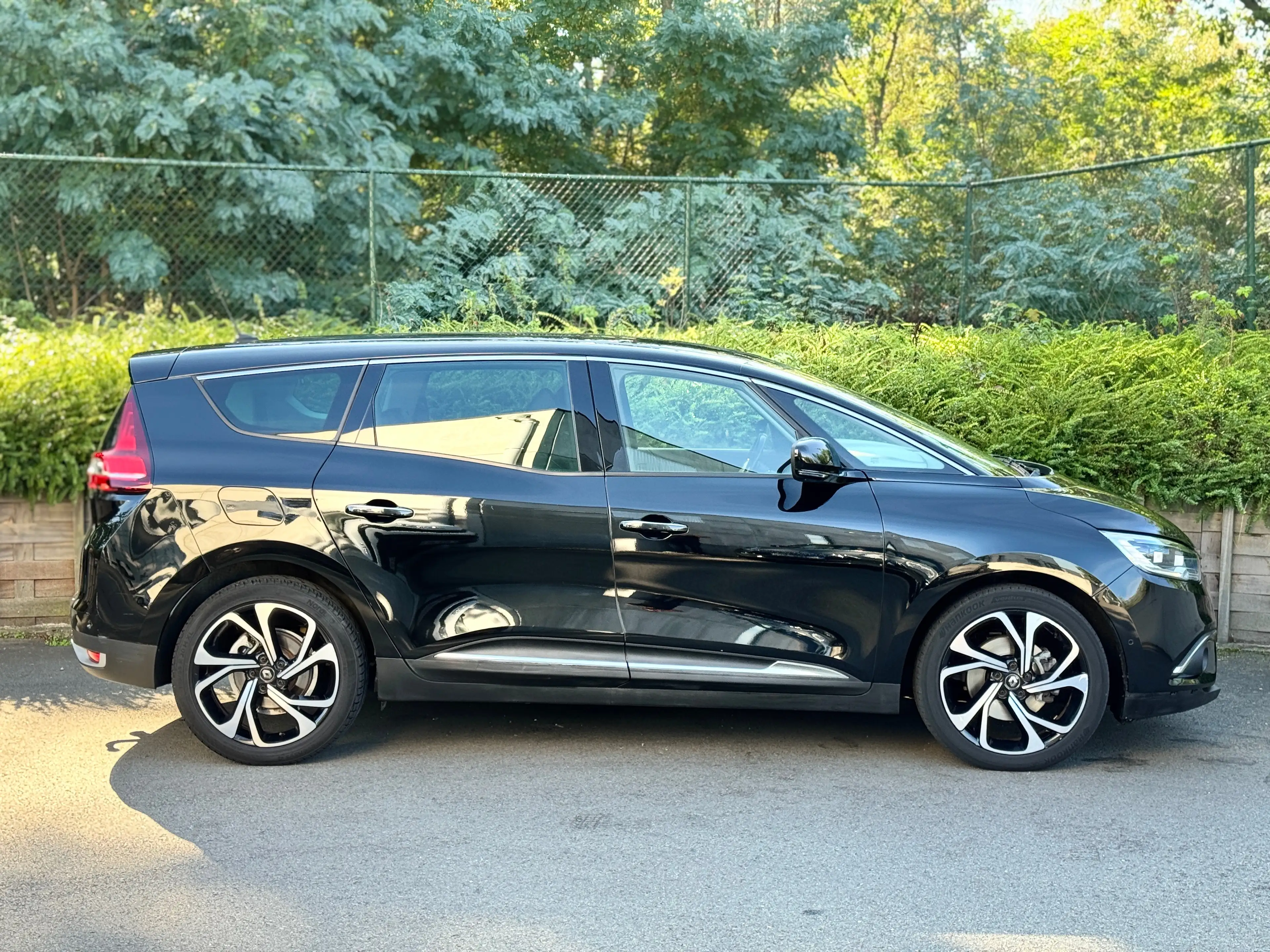 Renault Grand Scenic Grand Scénic 1.7 Blue dCi (EU6.2) — photo 5