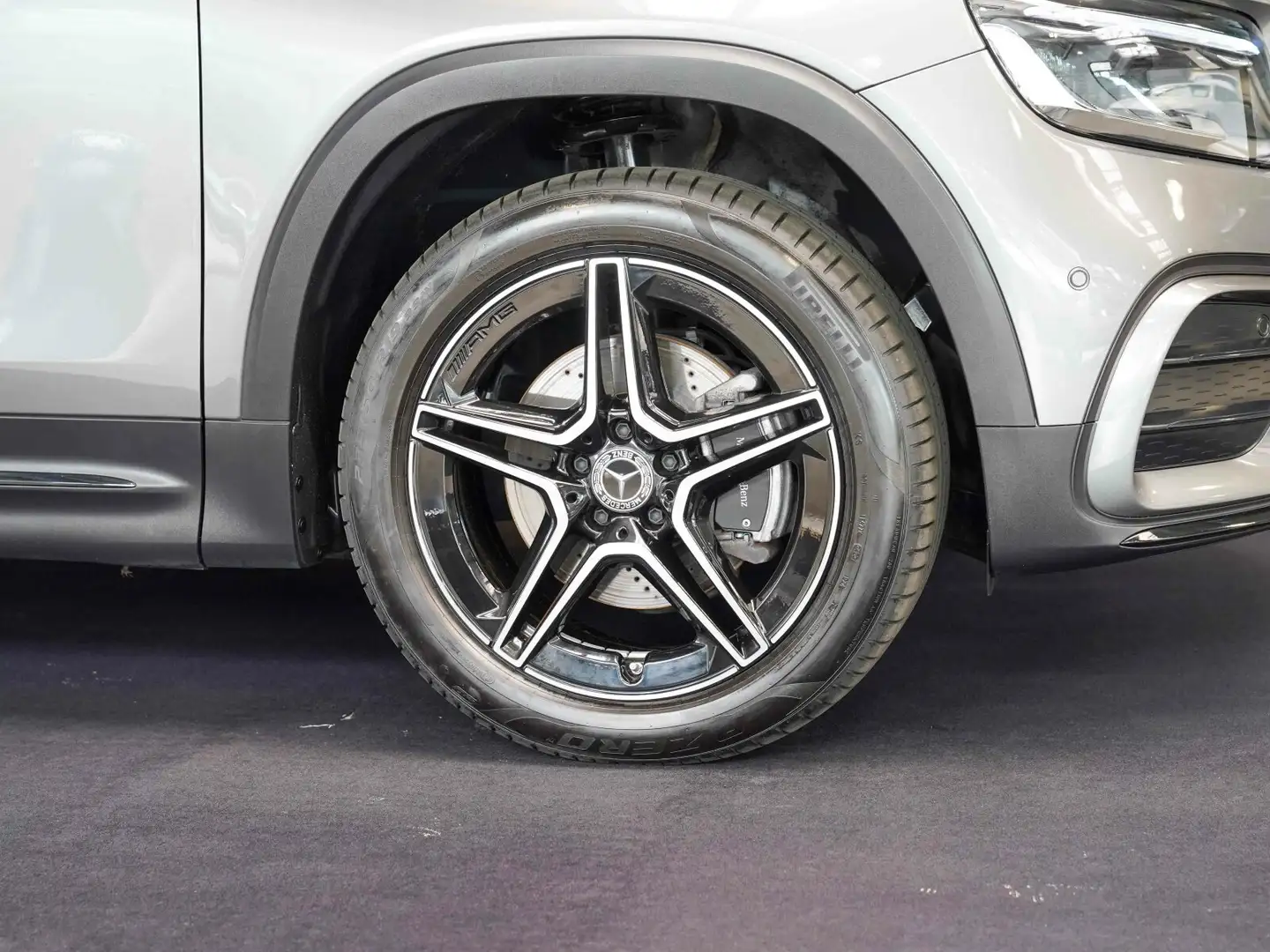 Mercedes-Benz GLB 200 GLB 200 d 4M AMG Line Night Fahrassistenz AHK Grau - 2