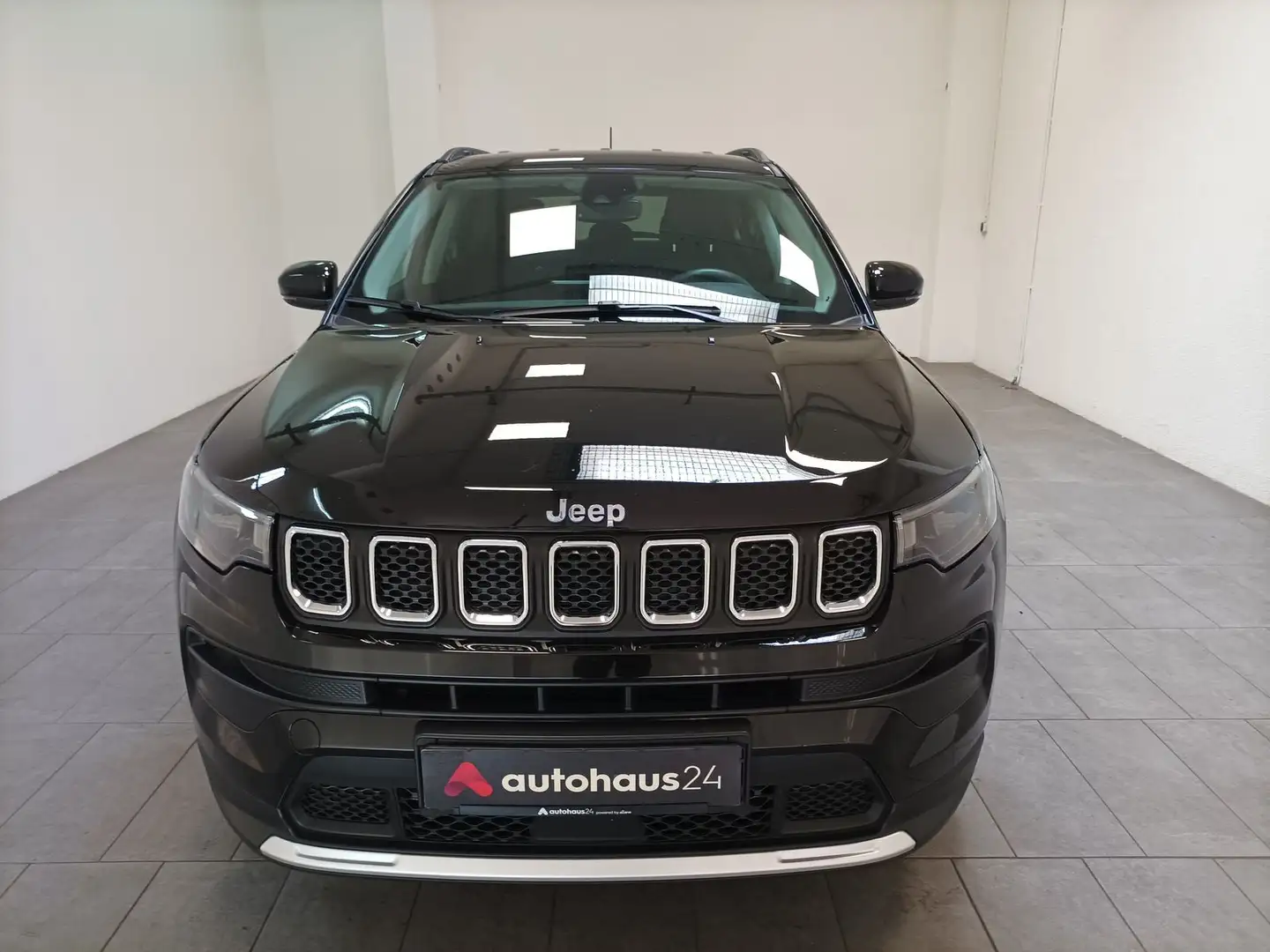 Jeep Compass 1.3  Plug-In Hybrid Limited Schwarz - 2