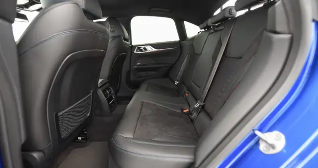BMW 4 Series view 15