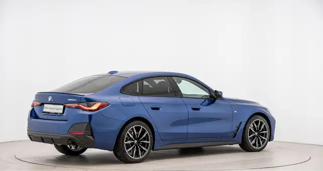 BMW 4 Series view 6