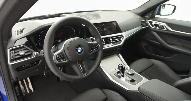 BMW 4 Series view 8
