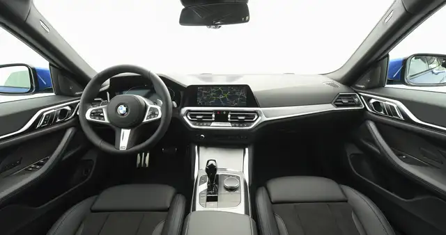 BMW 4 Series view 10