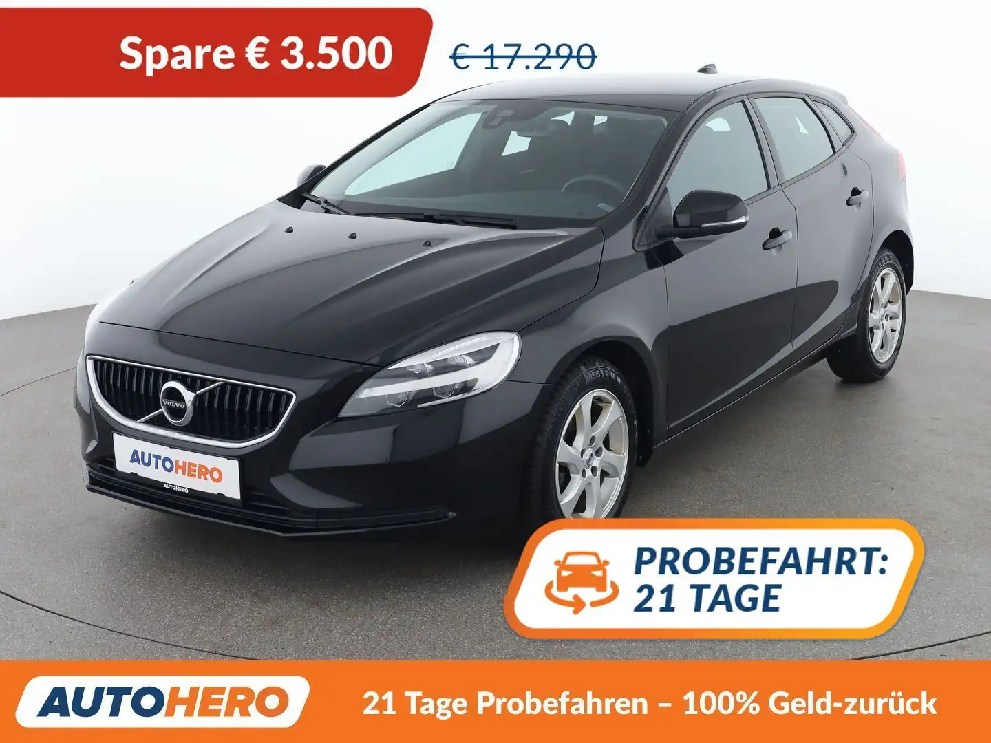 Volvo V40 2.0 D2 Momentum Schwarz - 1