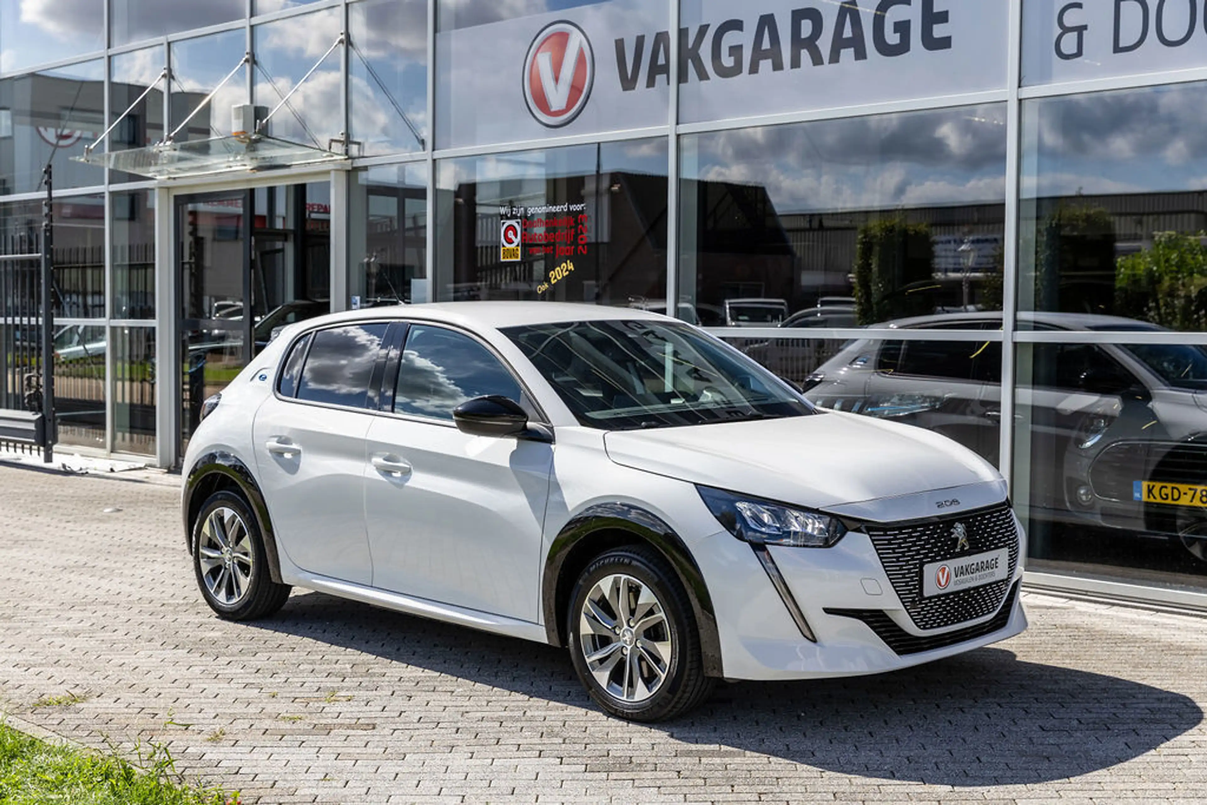 Peugeot e-208 EV Allure 50 kWh | Warmtepomp — photo 42