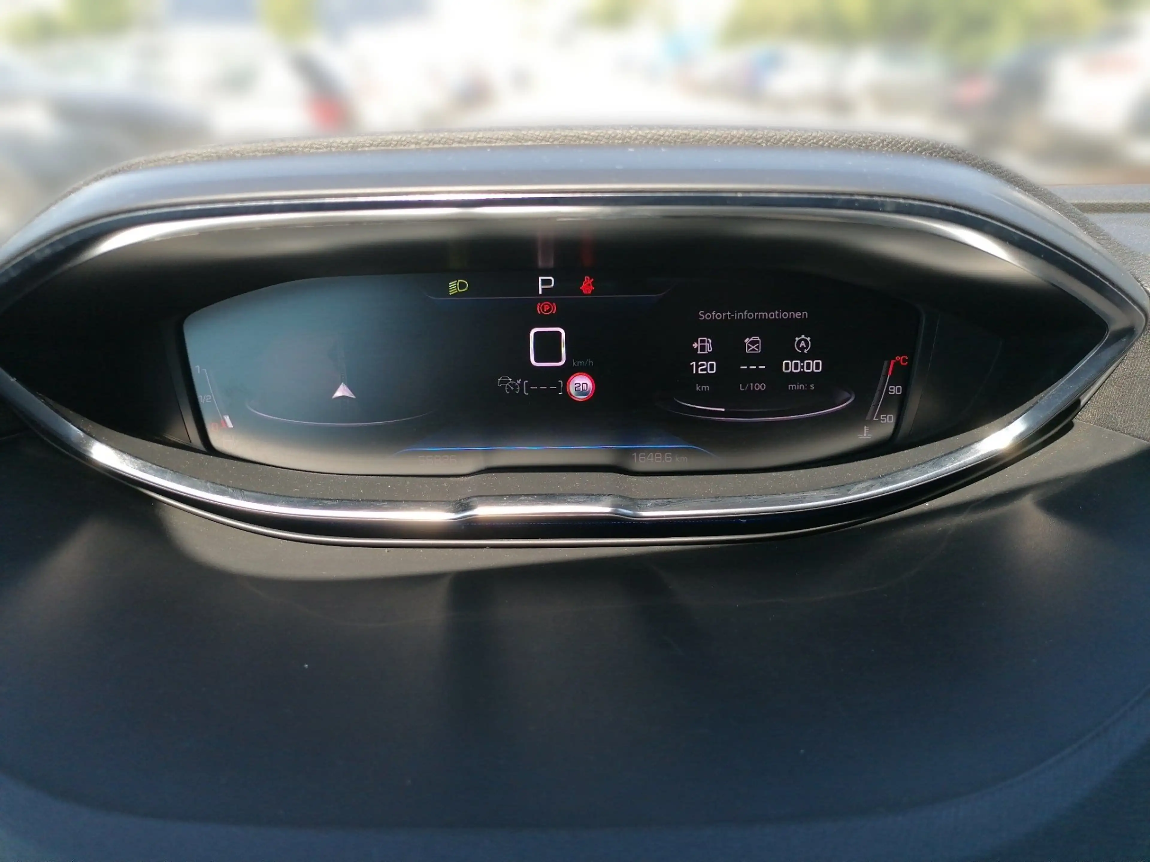 Peugeot 5008 1.2 PureTech 130 Allure Pack KeyLess LED LM — photo 5