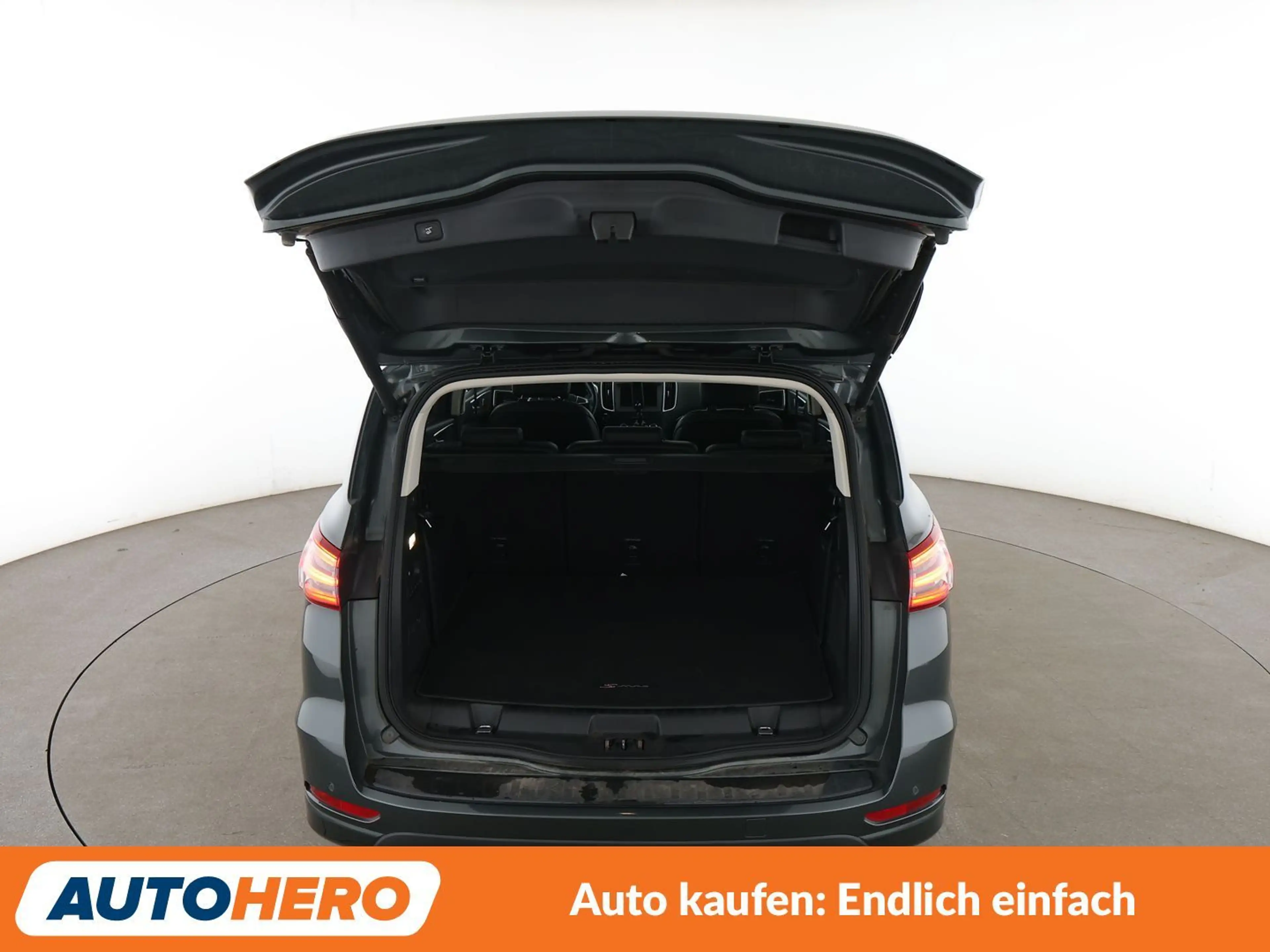 Ford S-Max 2.0 TDCi Titanium Aut.*NAVI*LED*TEMPO*PDC*SHZ*ALU* — photo 8