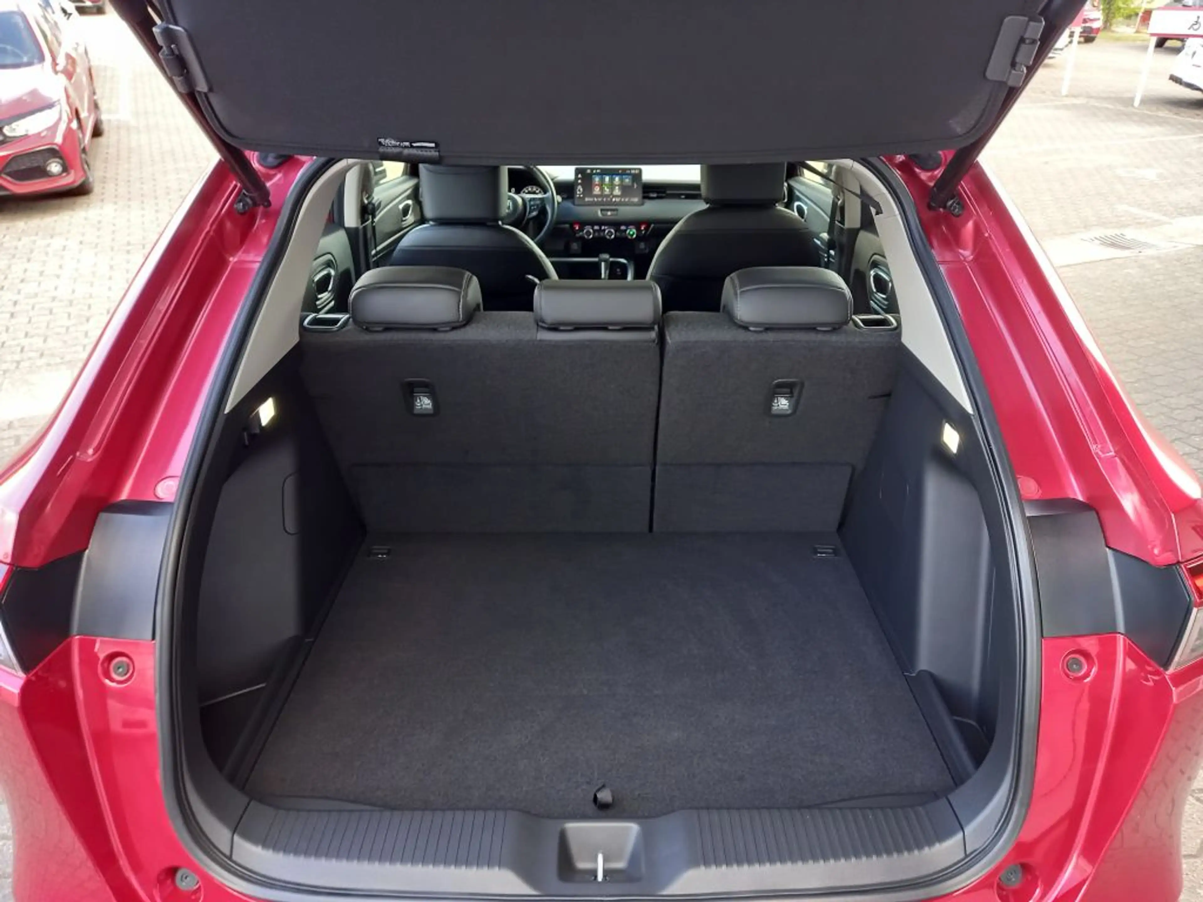 Honda HR-V e:HEV 1.5 i-MMD Hybrid Advance — photo 10