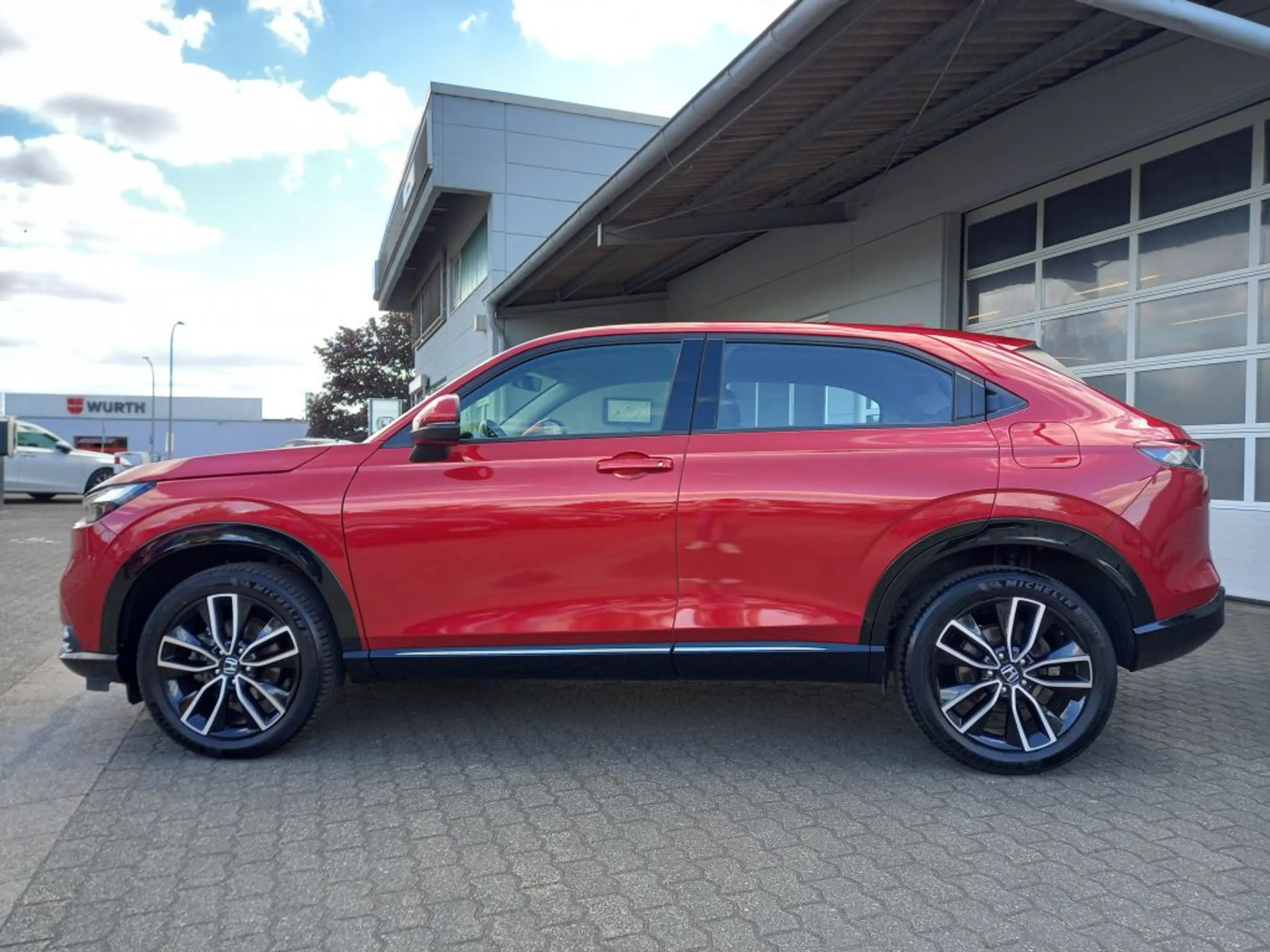 Honda HR-V e:HEV 1.5 i-MMD Hybrid Advance — photo 2