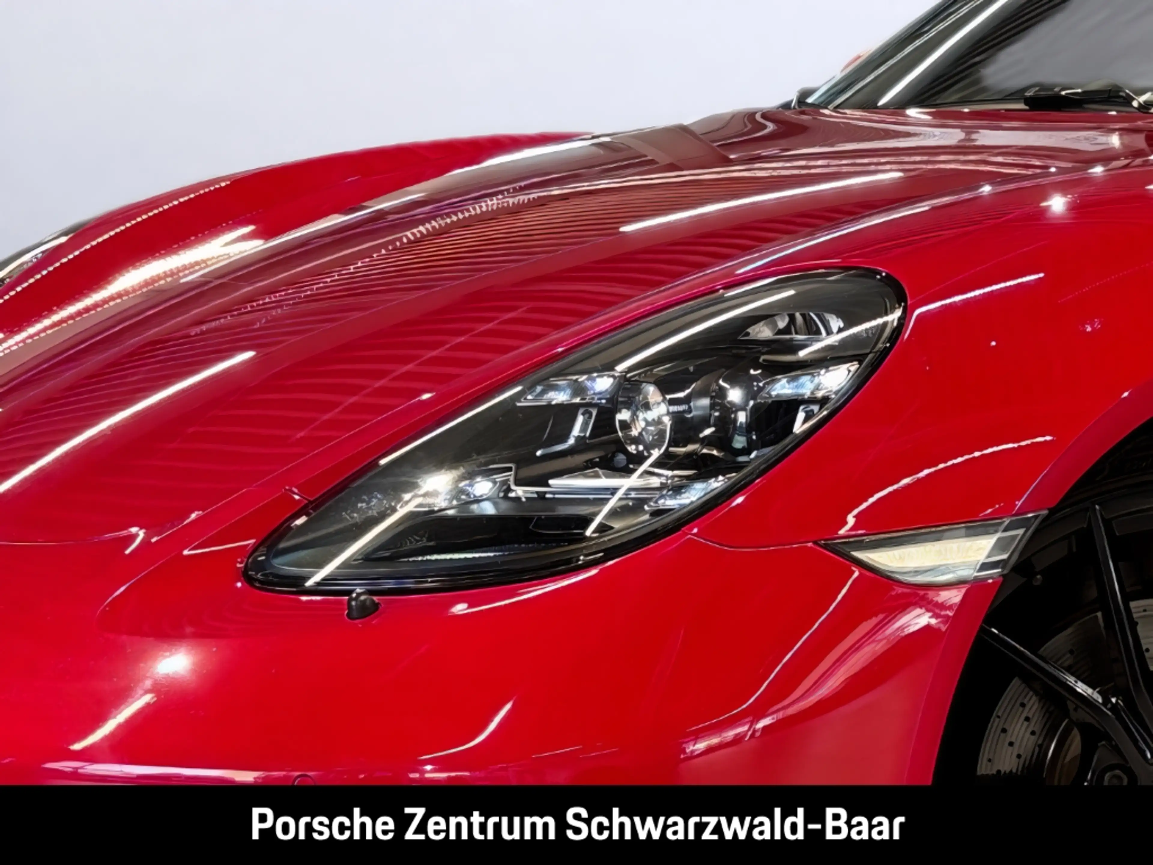 Porsche Boxster 718 GTS — photo 11