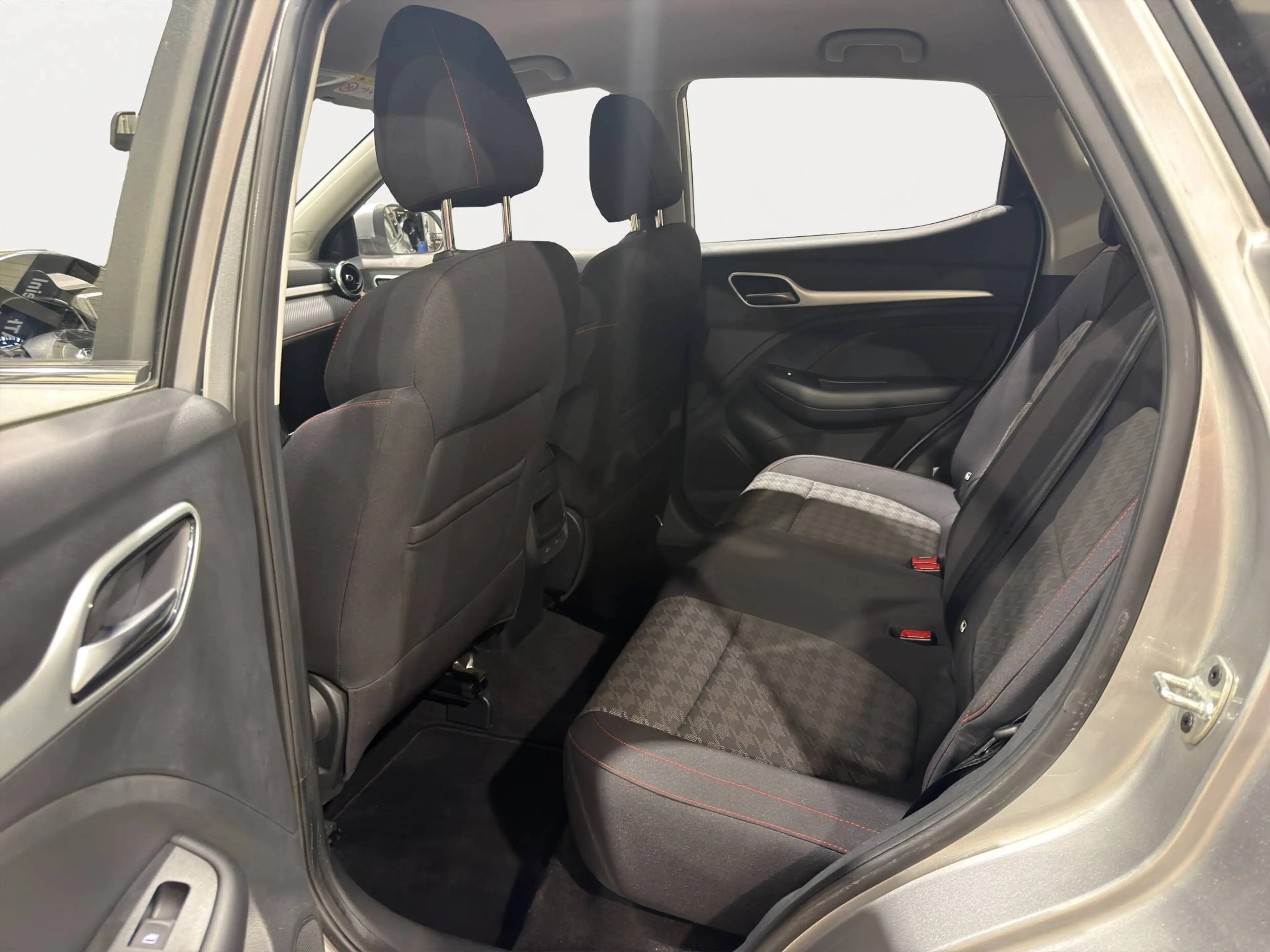 MG ZS ZS 1.5 VTi-Tech Comfort — photo 13