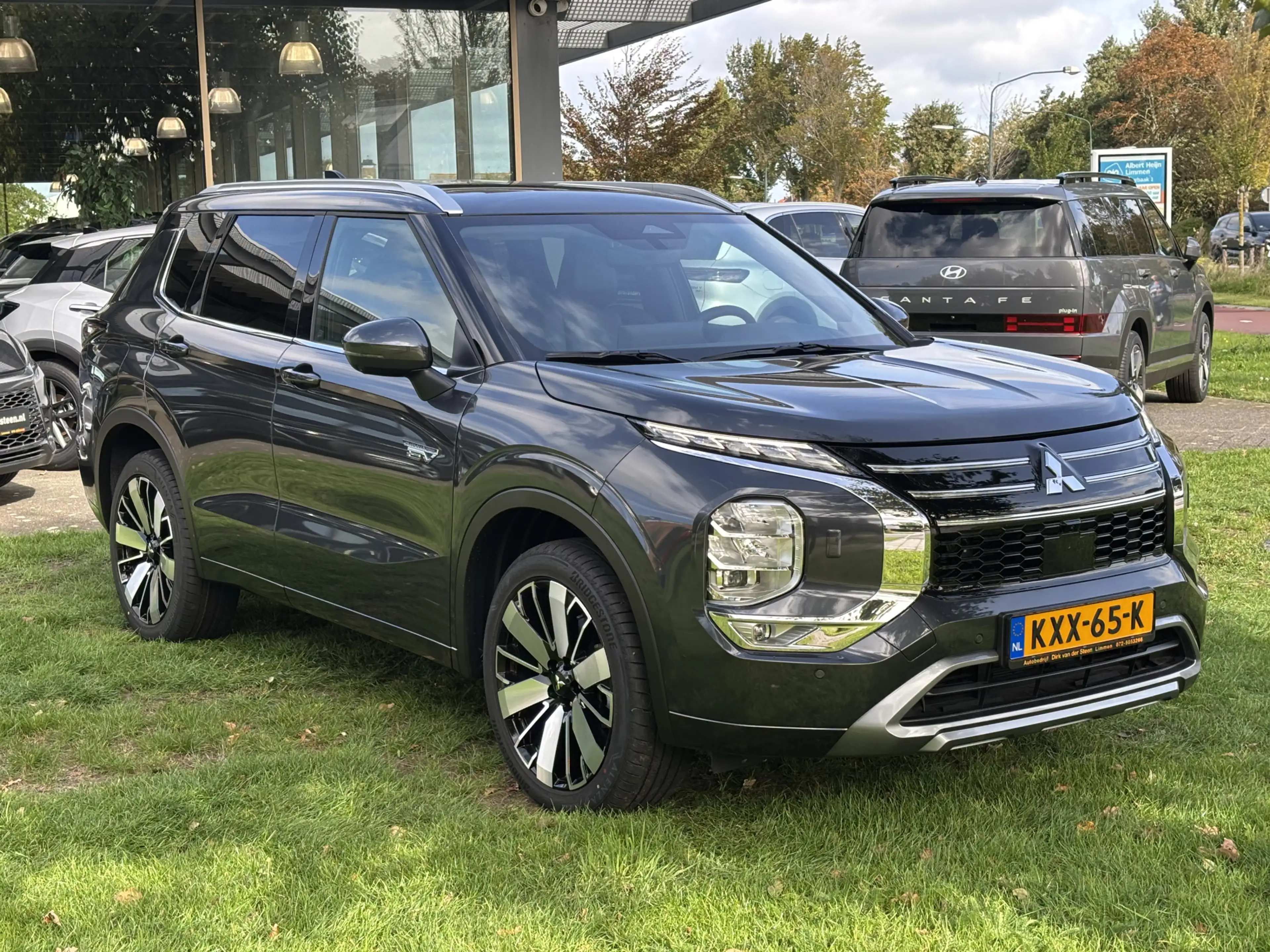 Mitsubishi Outlander 2.4 PHEV Instyle — photo 8