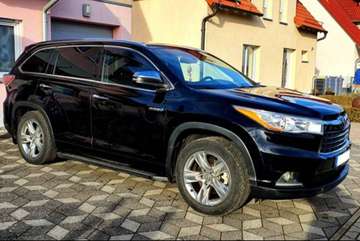 Limited Hybrid 7-Sitzer