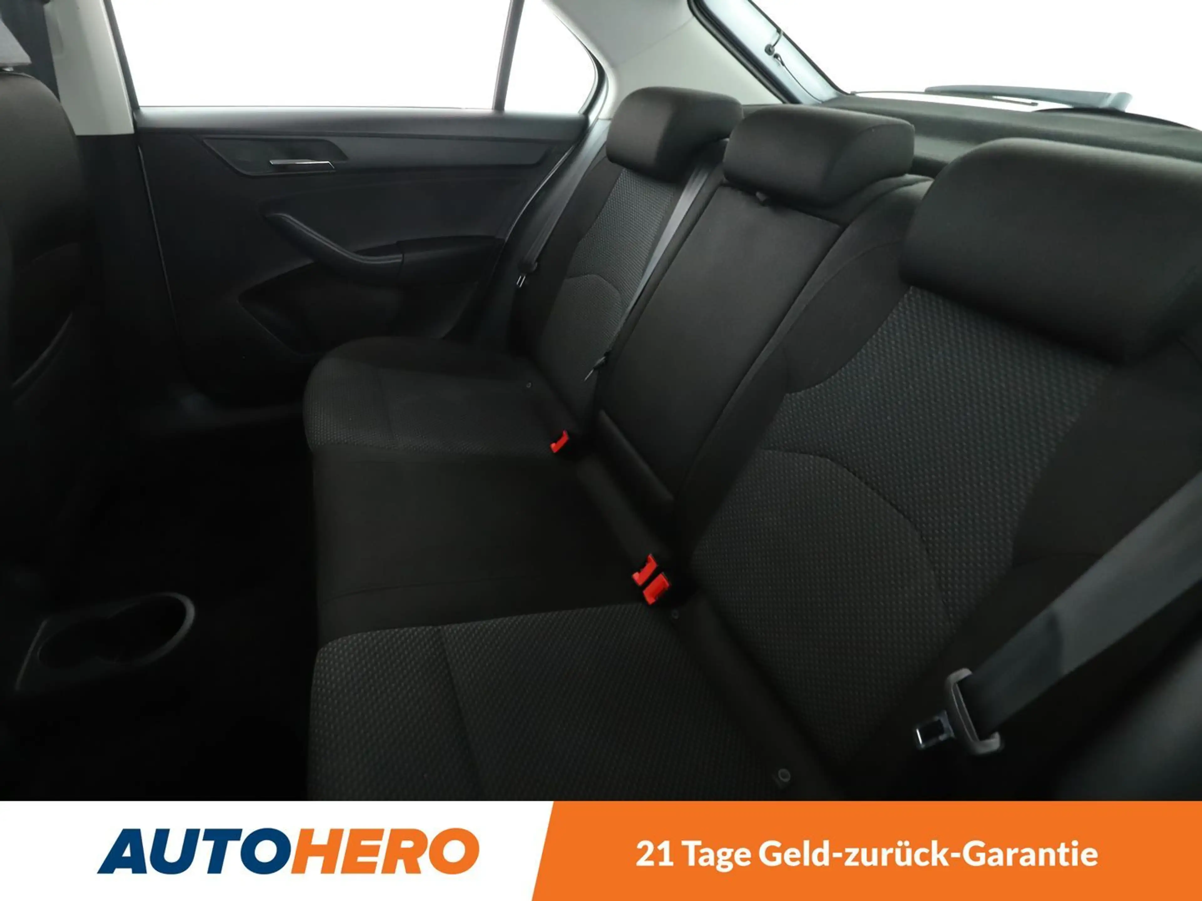 SEAT Toledo 1.2 TSI Style 4You*NAVI*PDC*SHZ*TEMPO*KLIMA* — photo 14