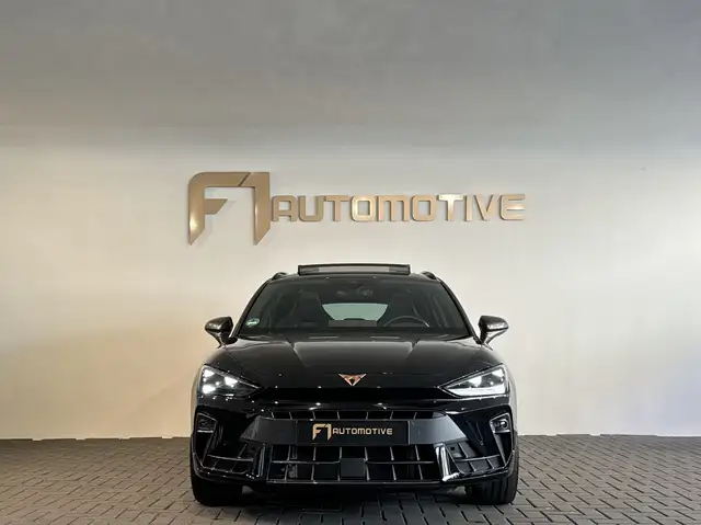 CUPRA Leon view 5