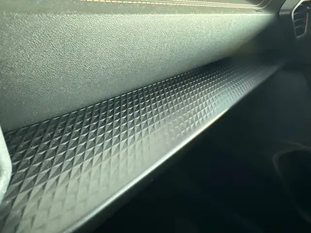 CUPRA Leon view 13