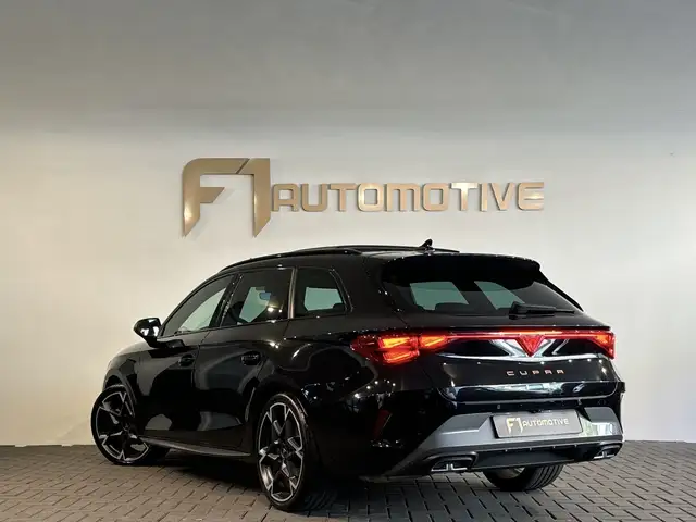 CUPRA Leon view 2