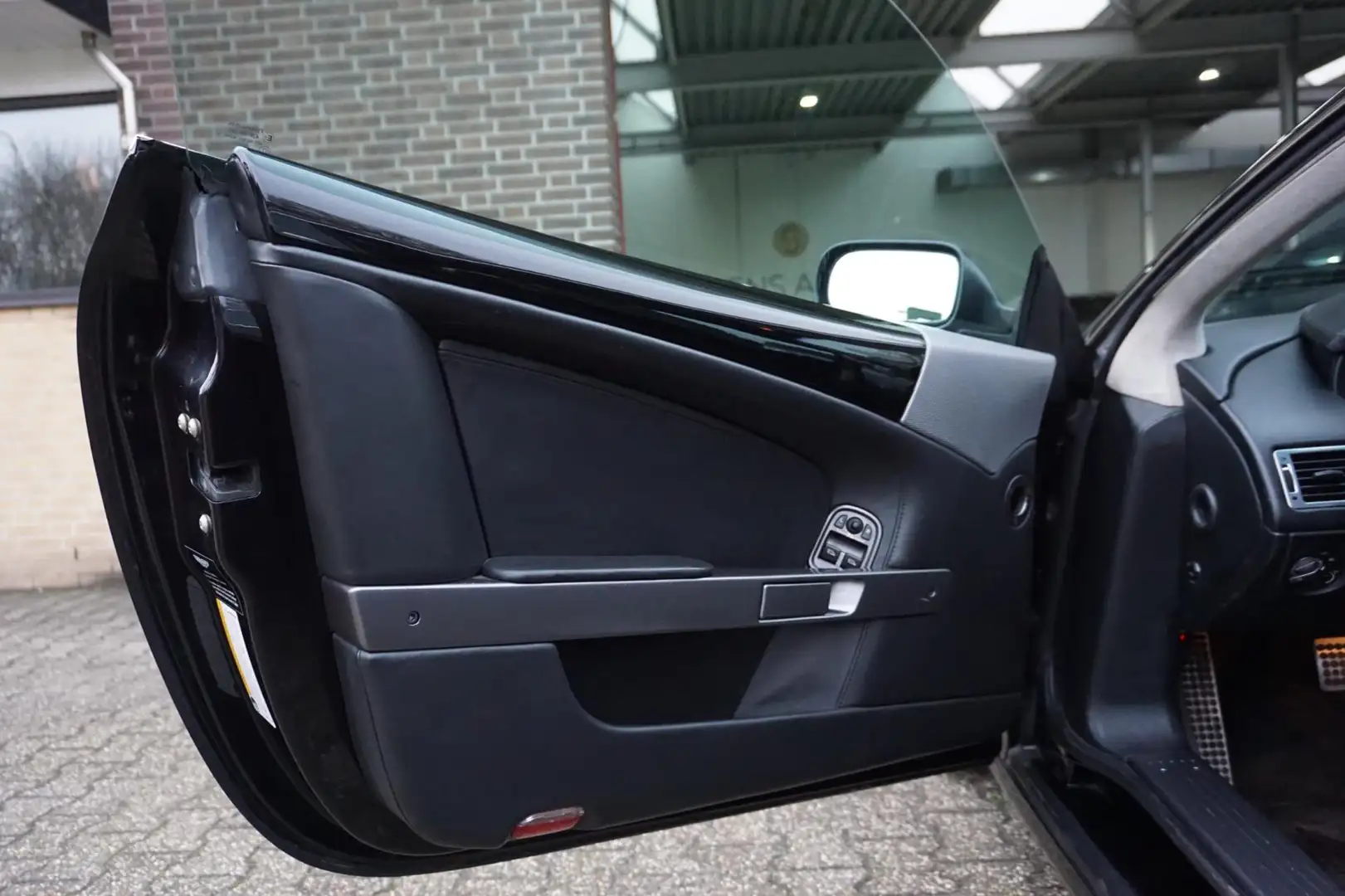 Aston Martin DB9 5.9 V12 Touchtronic Orgineel Nederlands|Historie A Noir - 2