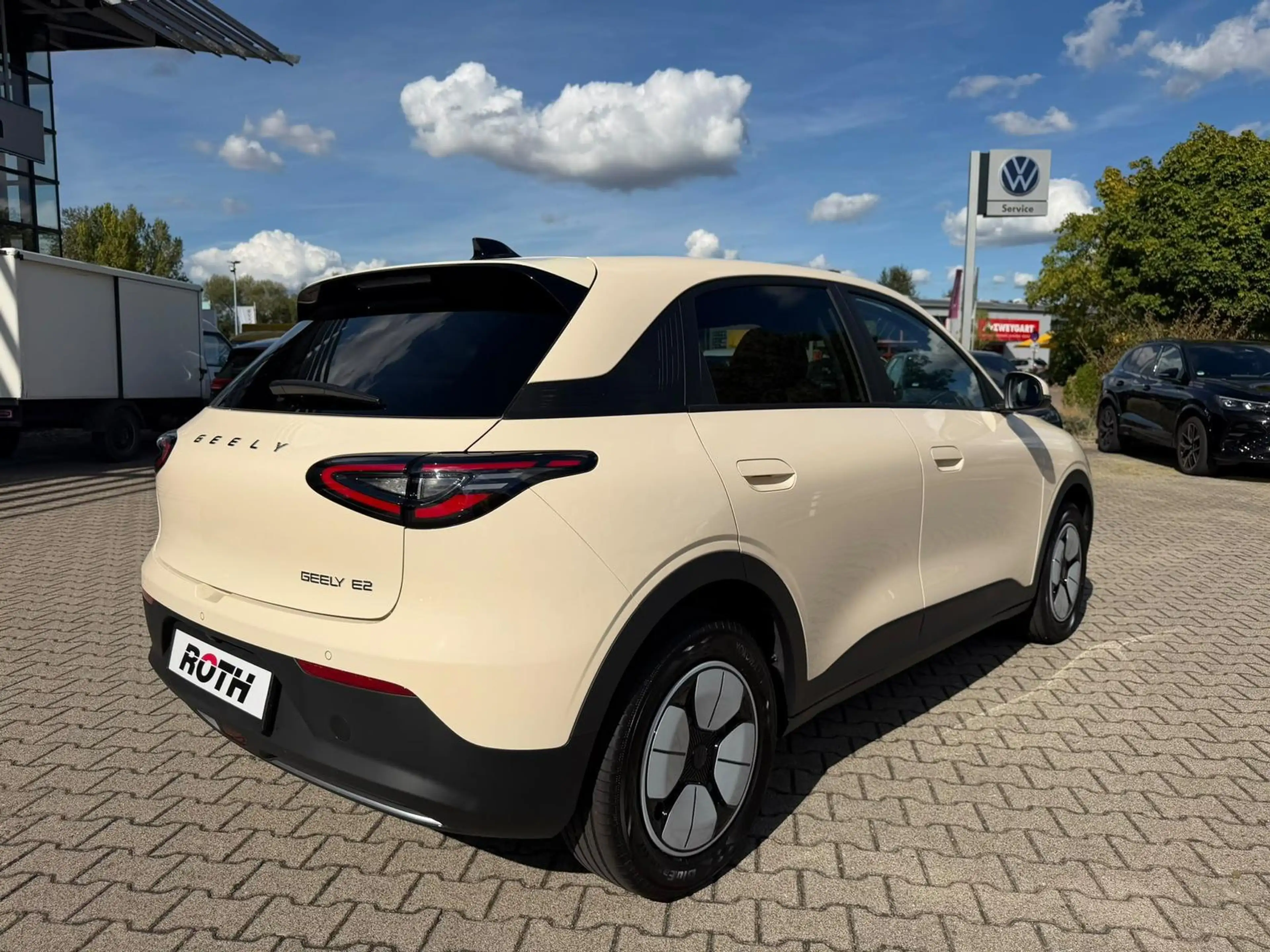 Geely Others 35,35 kwh Pro *LED*Kamera*ACC*Navi*PDC* — photo 7
