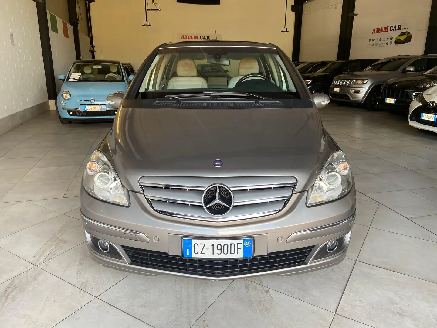 Mercedes-Benz B 200 B 200 cdi Sport NEOPATENTATI Silber - 1