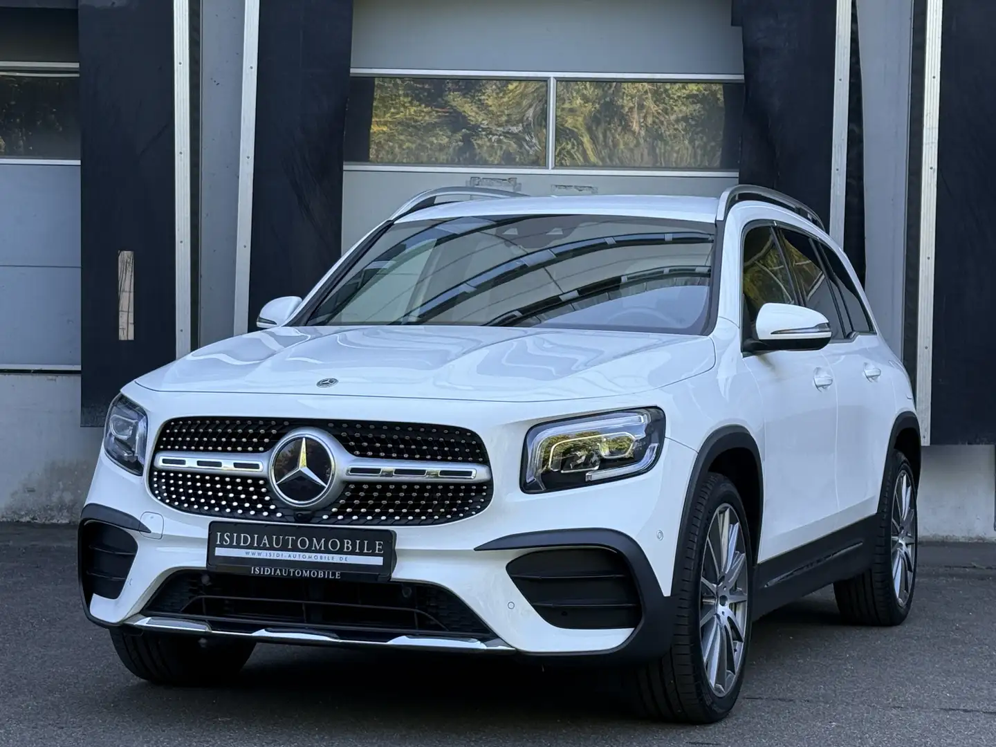 Mercedes-Benz GLB 220 D AMG LED MBUX Burmester Rü-Kamera 20 Weiß - 1