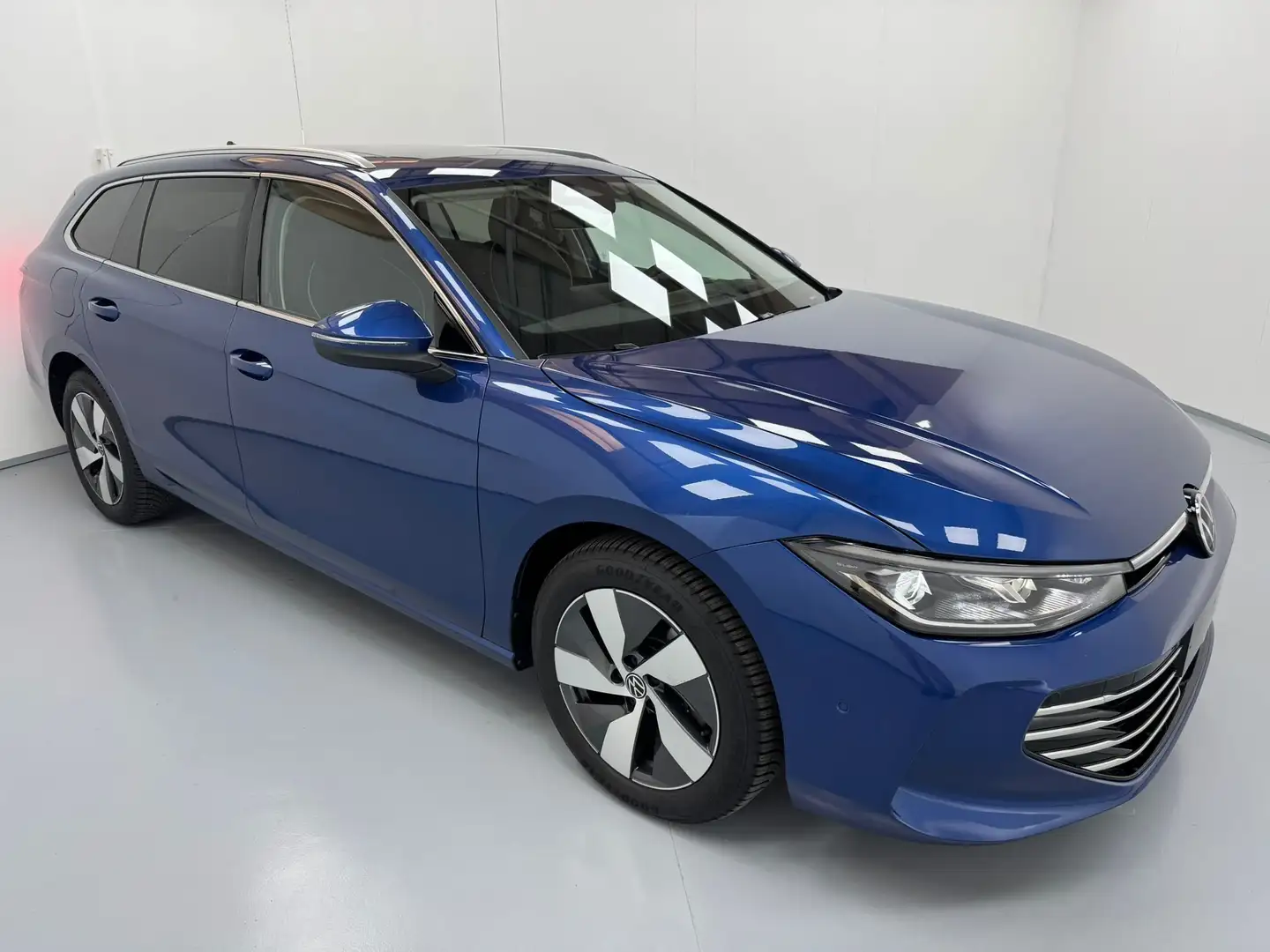 Volkswagen Passat Variant 2.0 TDI DSG ELEGANCE 150CV *ACC+RETROCAMERA* PROMO Blauw - 2