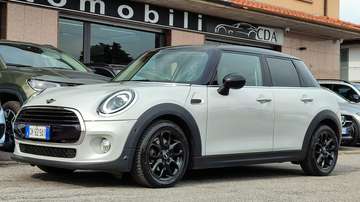 1.5 Cooper D BUSINESS XL 5 porte