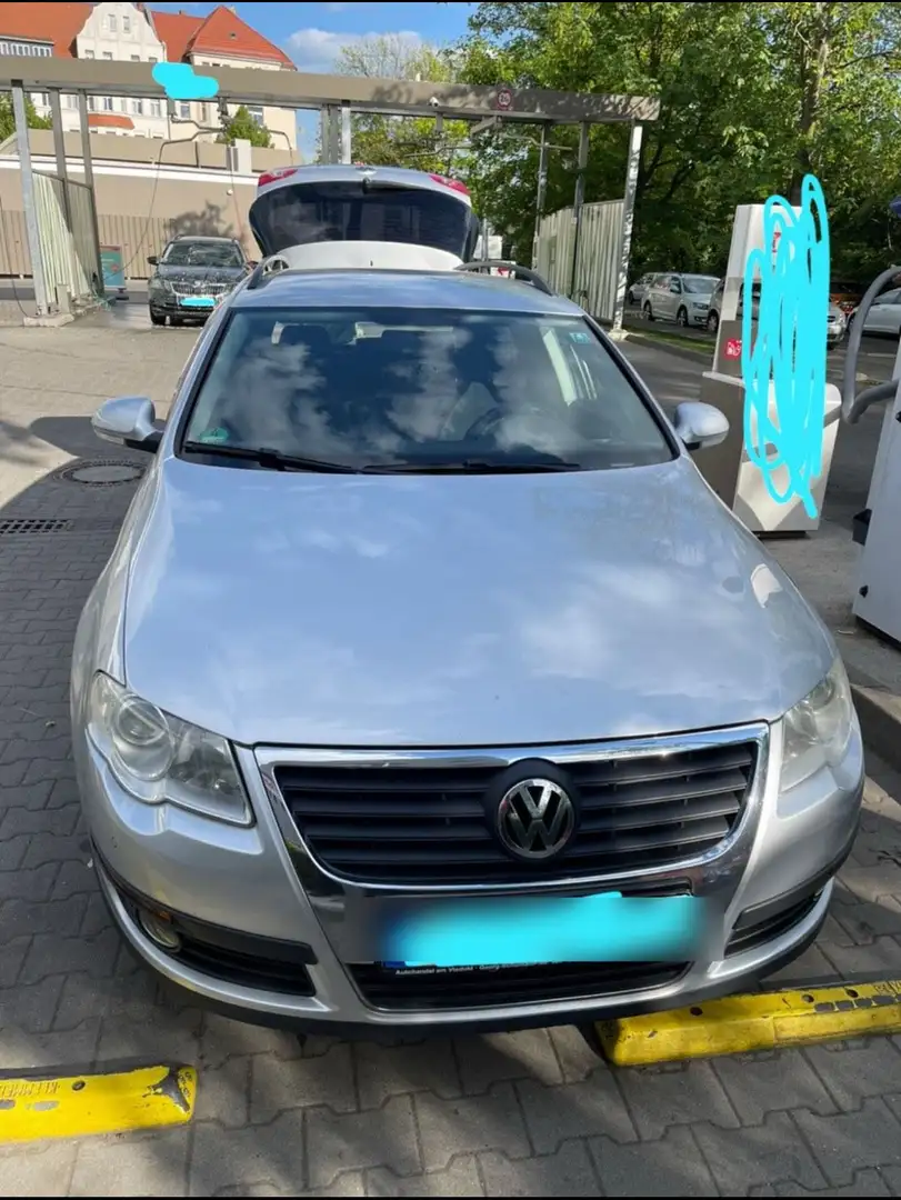 Volkswagen Passat Variant 2.0 TDI DSG Comfortline Silber - 1