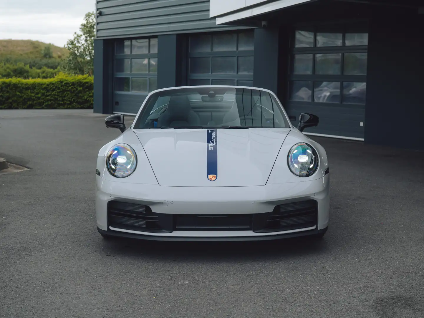 Porsche 992 .2 Carrera T Cabrio | Bose | 18-way | 360° Grijs - 2