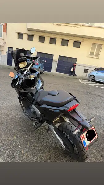 Honda X-ADV - foto 2