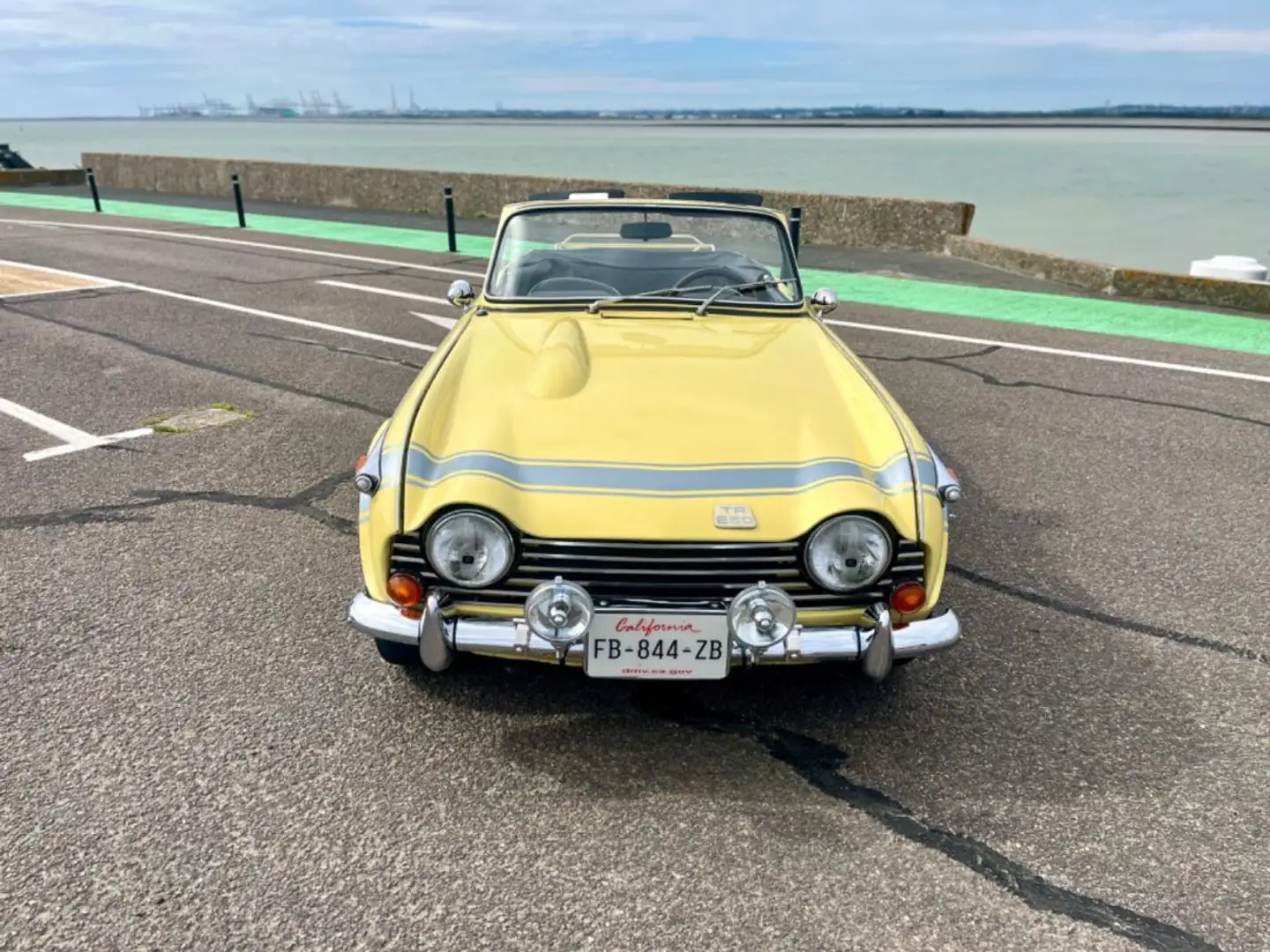 Triumph TR2 - 2