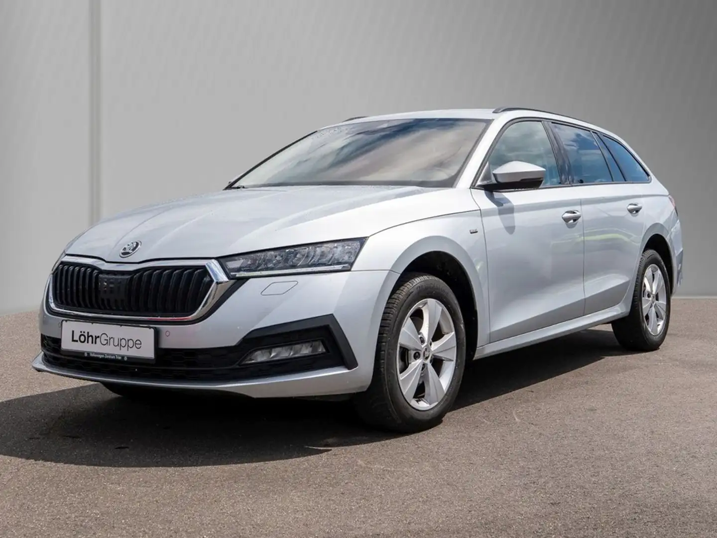 Skoda Octavia Combi 2.0 TDI DSG Clever Navi, ACC Argent - 2