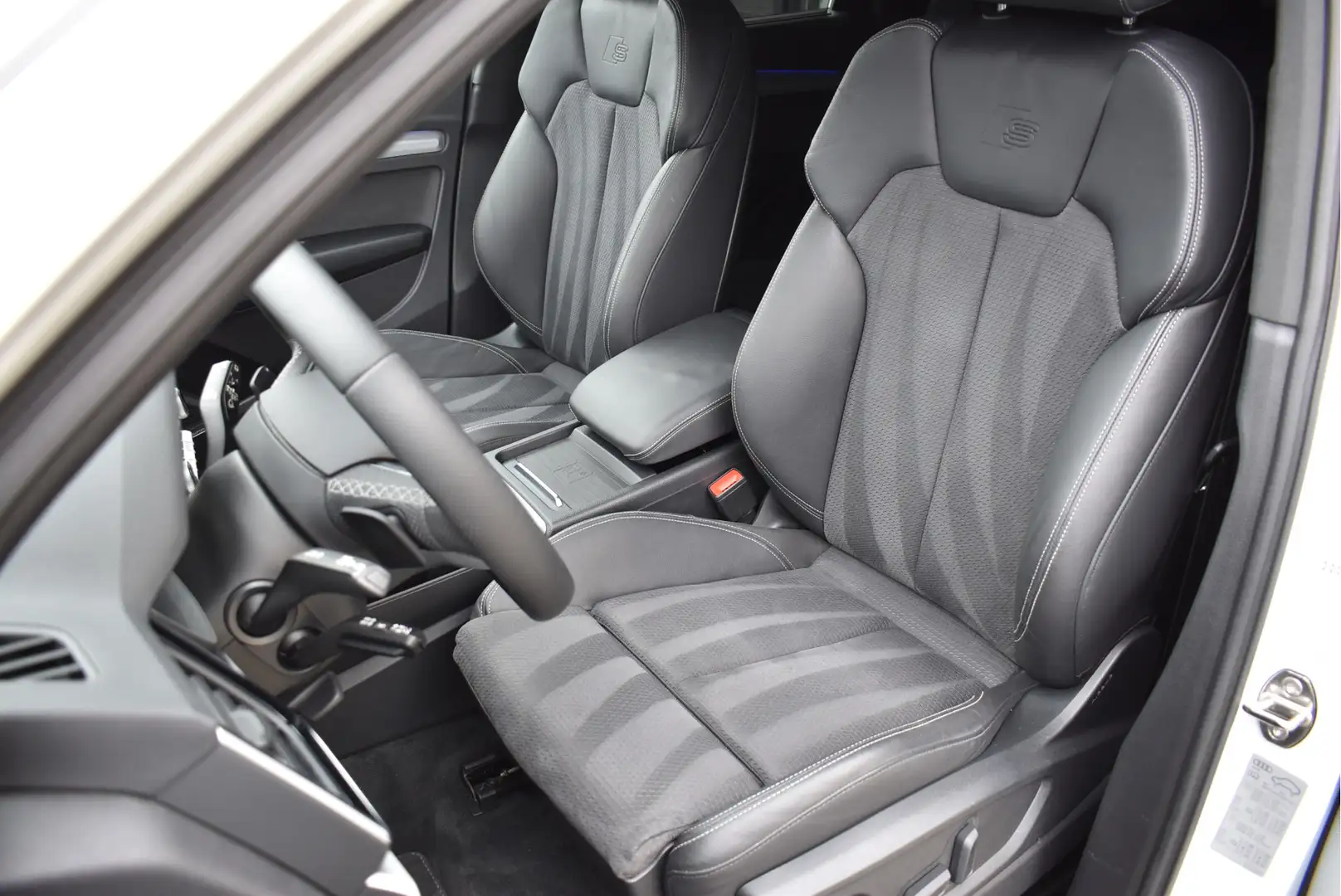 Audi Q5 Sportback 50 TFSI e S-Line Black Ed Matrix Oled B& Wit - 2