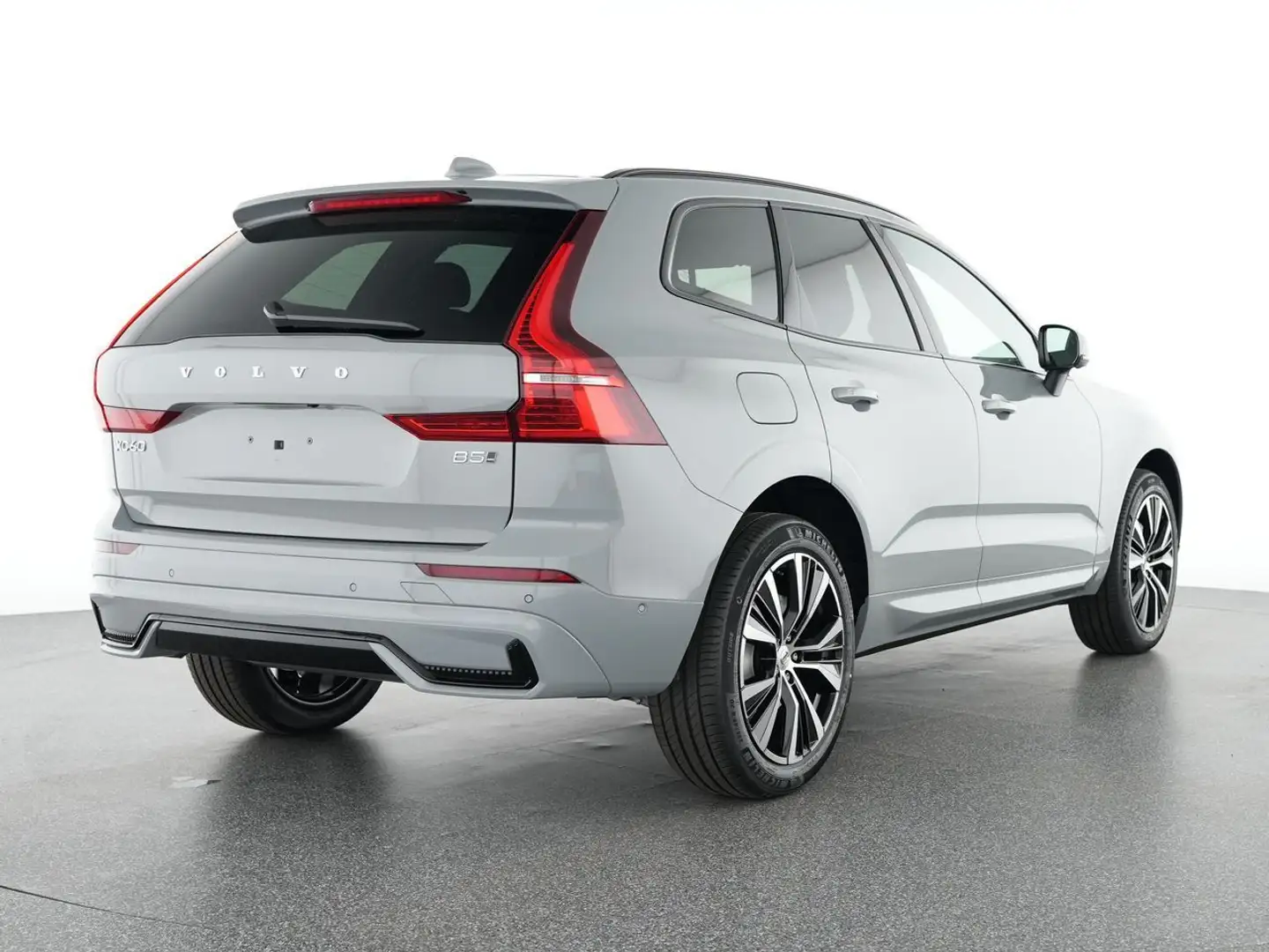Volvo XC60 B5 Plus Dark AWD !!!PANO+360°+LRHZG!!! Grijs - 2