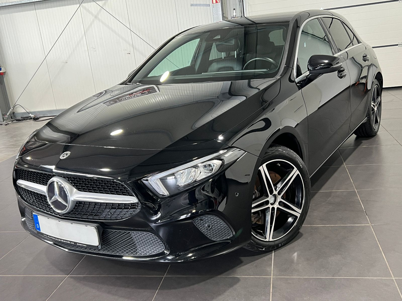 Mercedes-Benz A 250 e Automatik **Navi*LED*SHZ*PDC*Temp**