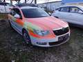 Skoda Superb Combi 4x4  2,0 TDI Weiß - thumbnail 1