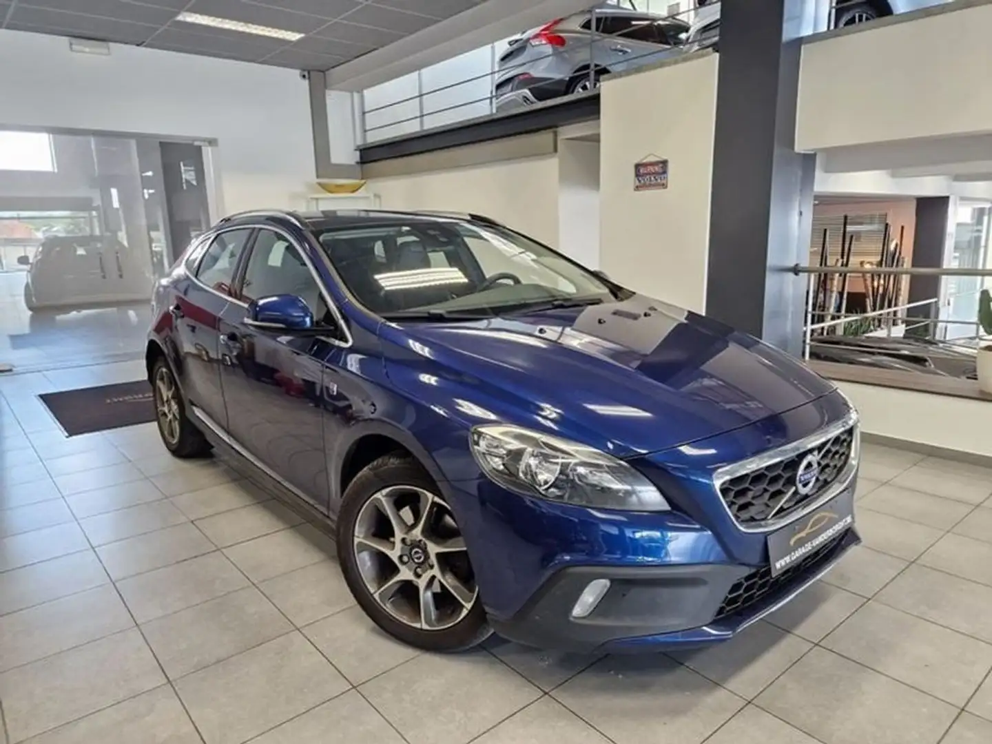 Volvo V40 Cross Country OCEAN RACE T4 BENZINE LEDER-PANO DAK-GPS Azul - 1