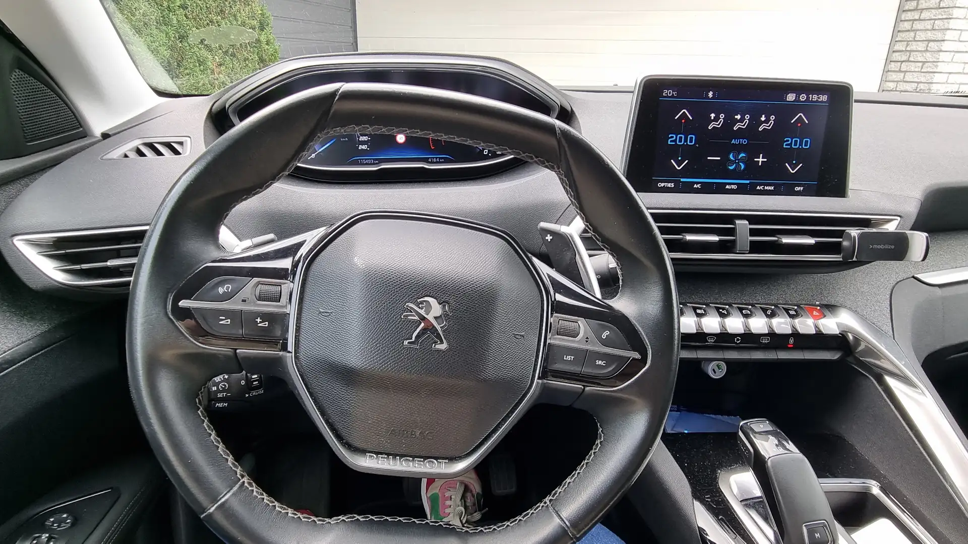 Peugeot 3008 3008 1.2 PureTech Prem. Grijs - 2