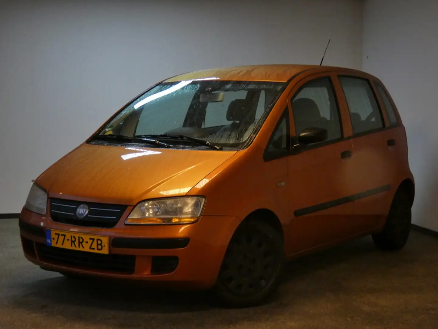 Fiat Idea 1.4-16V Dynamic Nwe APK Оранжевий - 1
