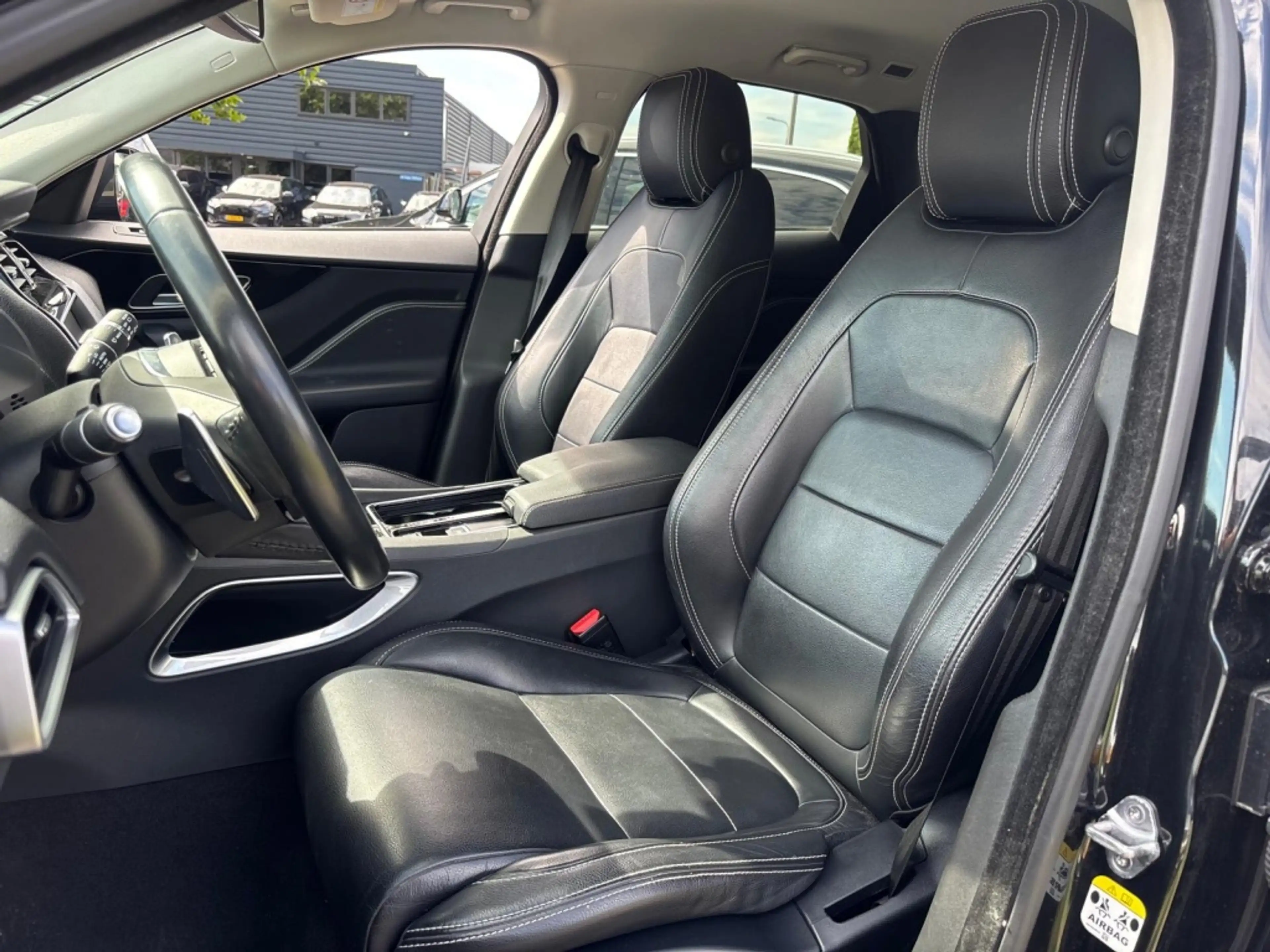 Jaguar F-Pace 2.0 Portfolio AWD 25d 2017 EXPORTPRIJS EX BPM — photo 10
