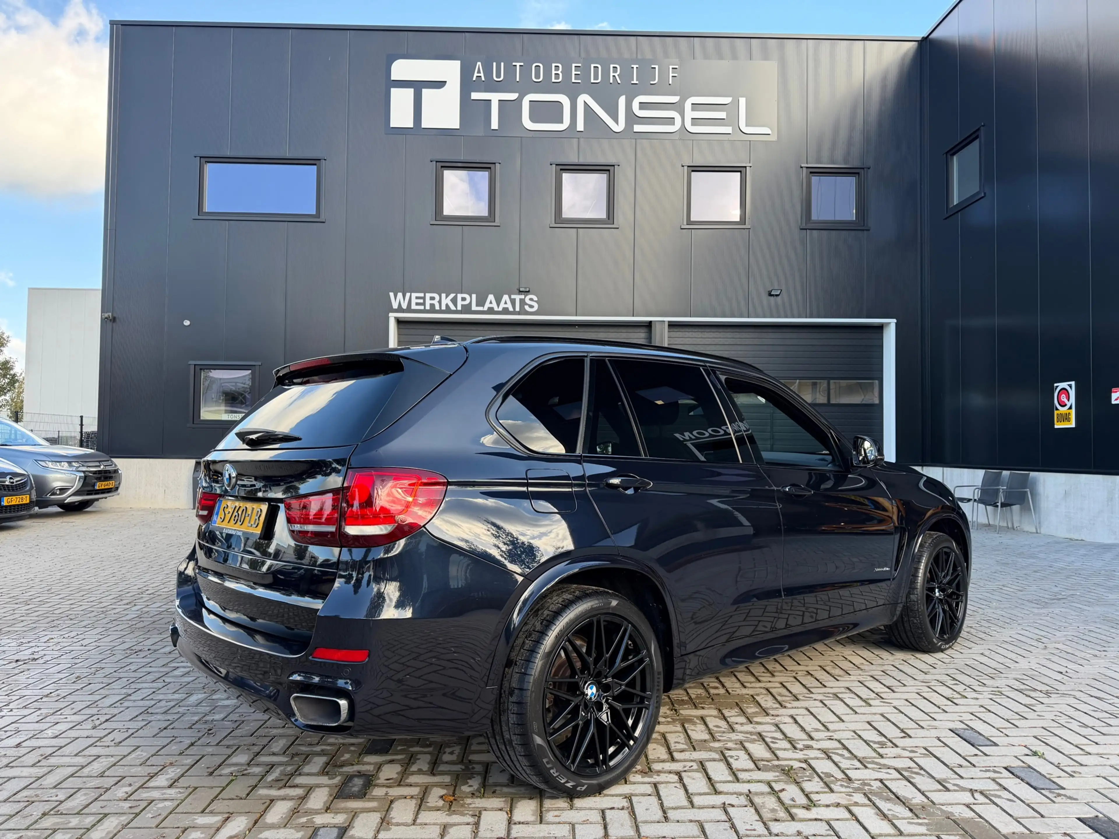 BMW X5 XDrive40e High Executive M Sport / Panorama / Harm — photo 8