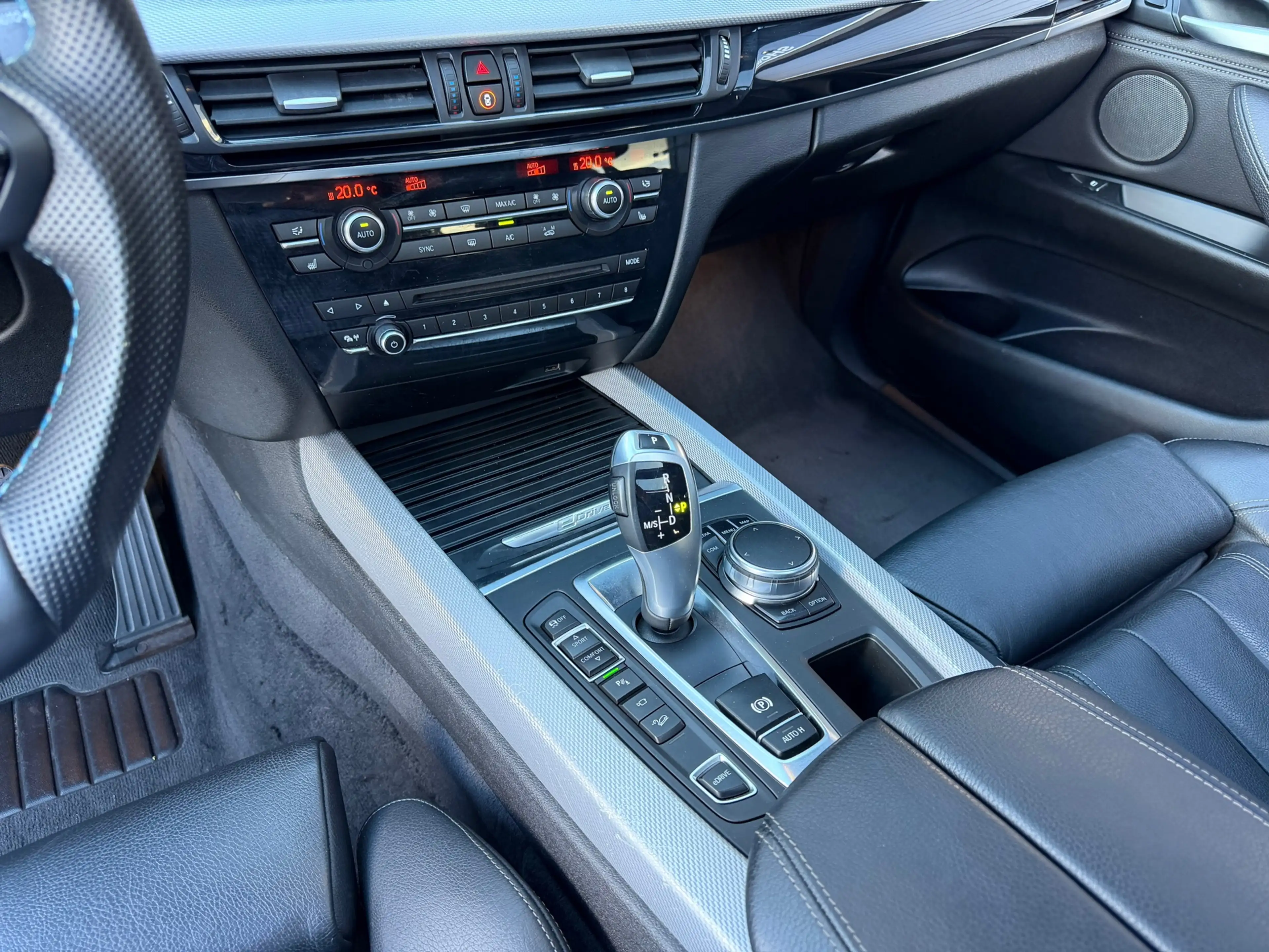 BMW X5 XDrive40e High Executive M Sport / Panorama / Harm — photo 18