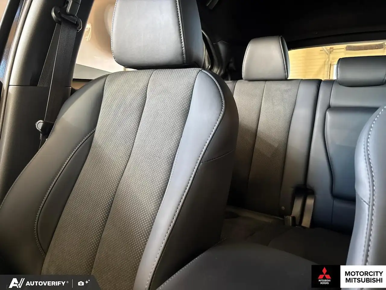 Mitsubishi Eclipse Cross снимка Mitsubishi Eclipse Cross