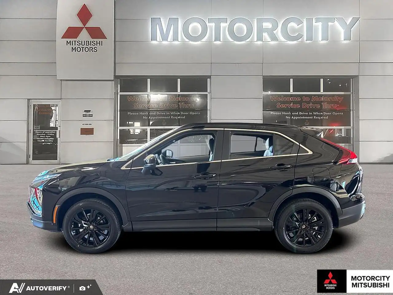 Mitsubishi Eclipse Cross снимка Mitsubishi Eclipse Cross